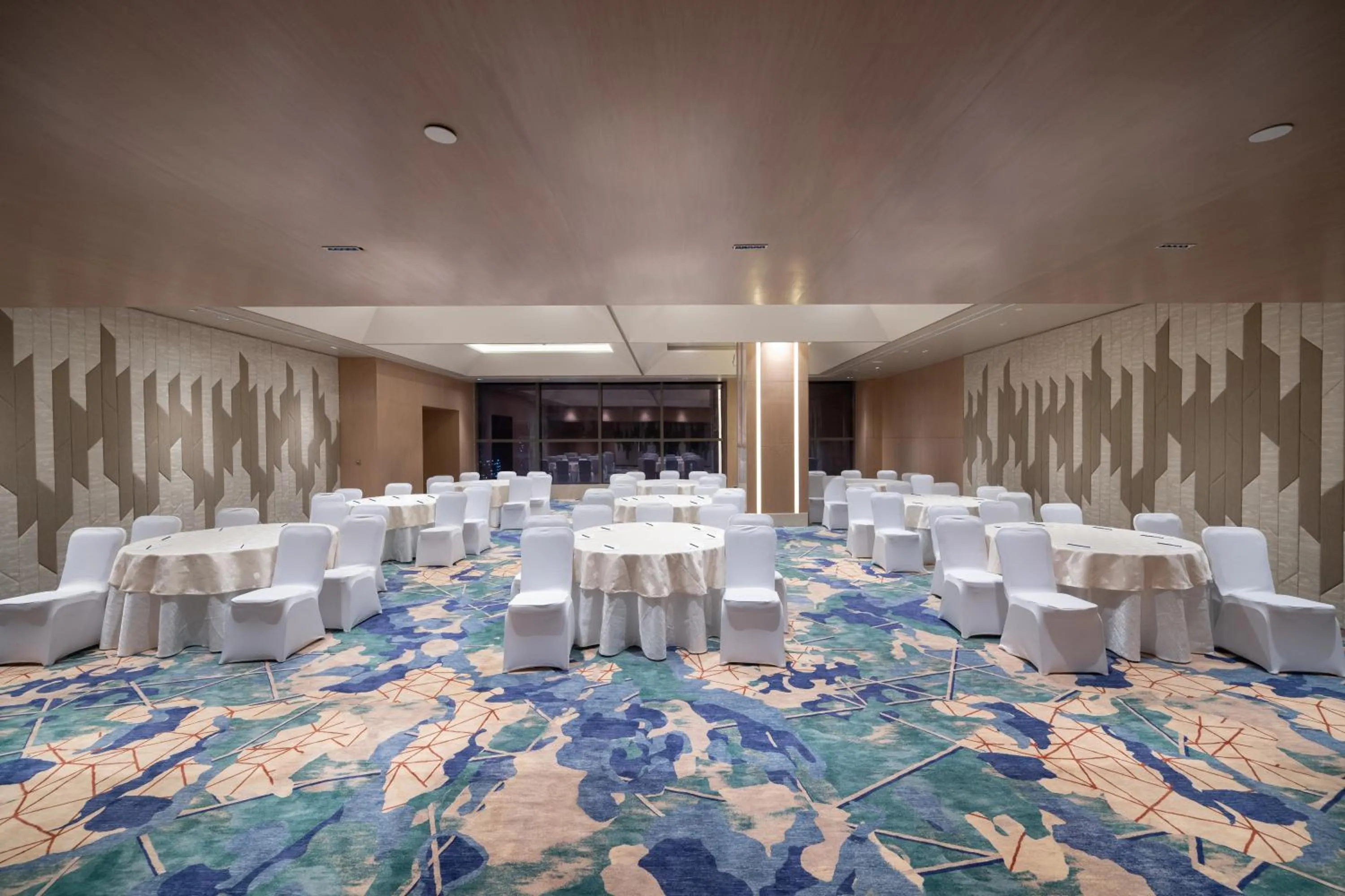 Banquet/Function facilities in Merlis Hotel Coimbatore