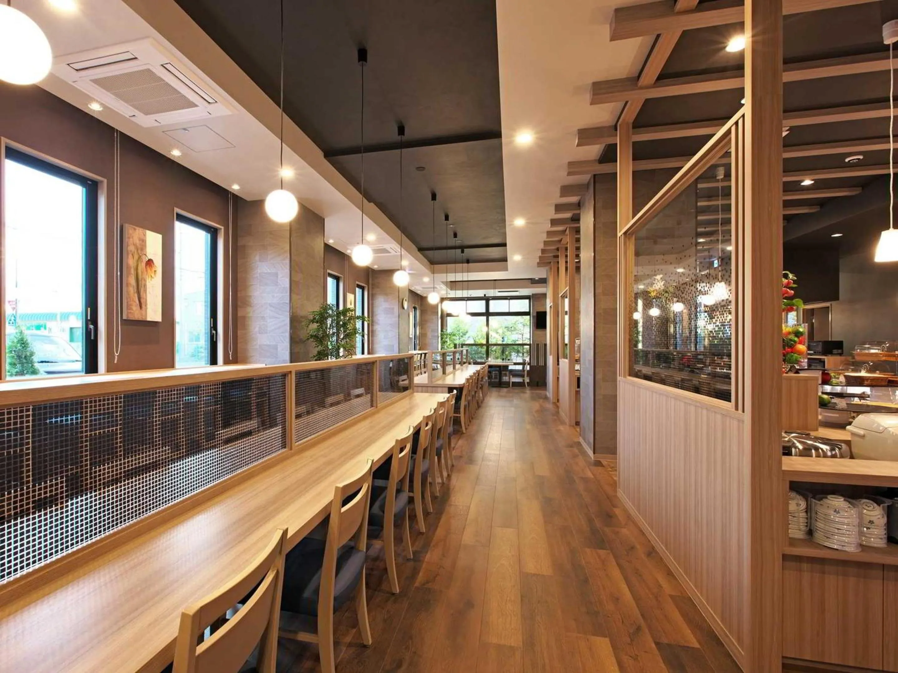 Restaurant/places to eat in Hotel Route Inn Grand Misawa-EAST COURT