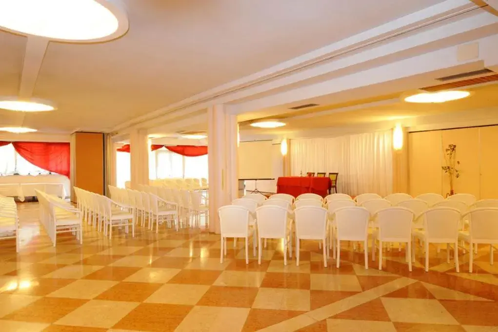 Day, Banquet Facilities in Parkhotel Oasi