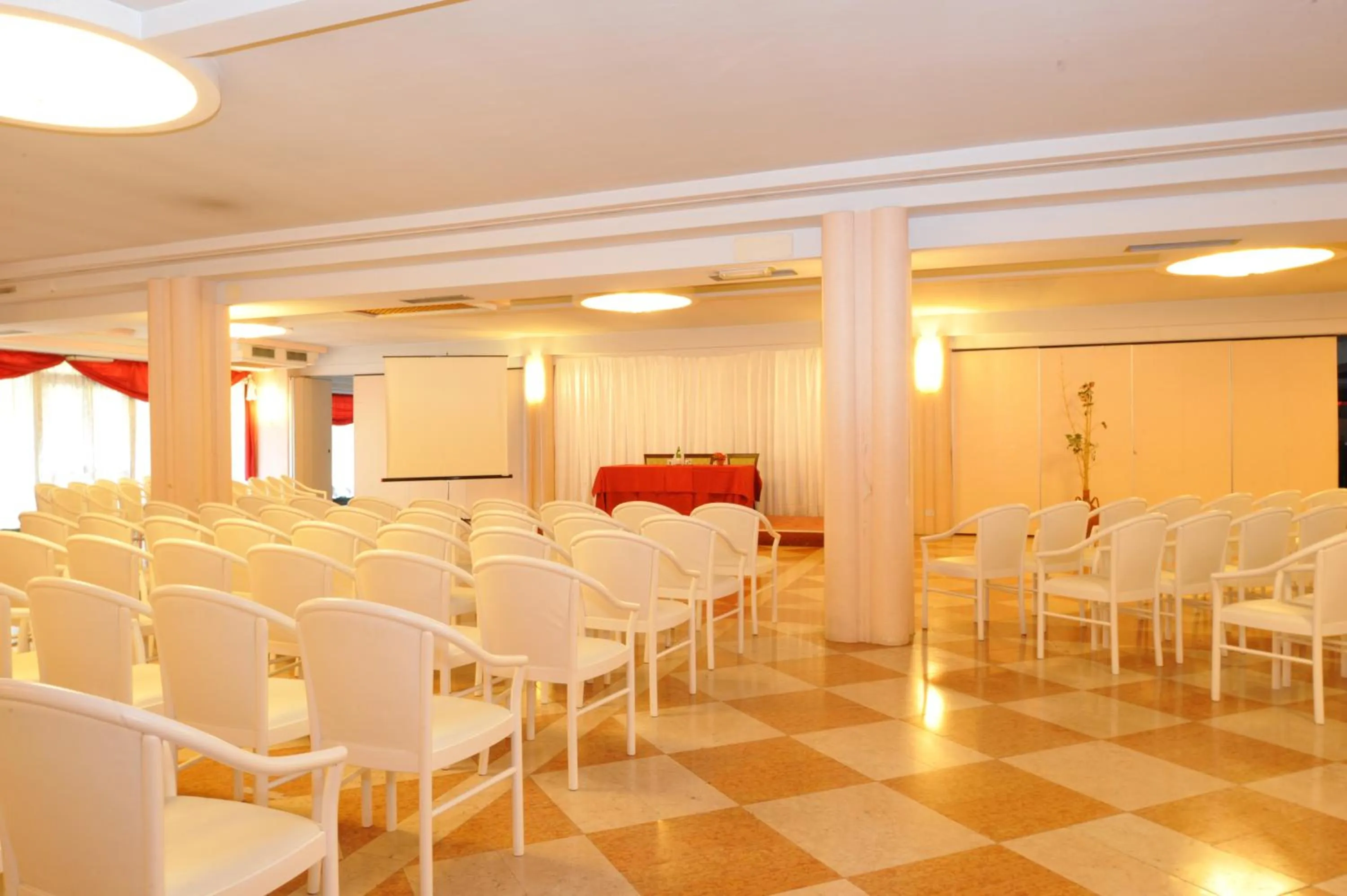 Day in Park Hotel Oasi