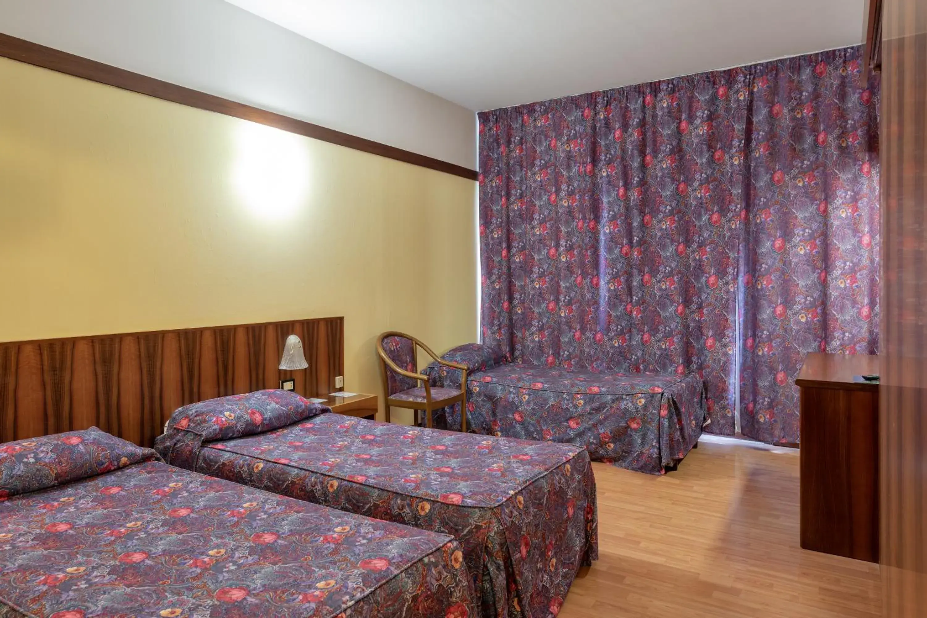 Bed in Parkhotel Oasi