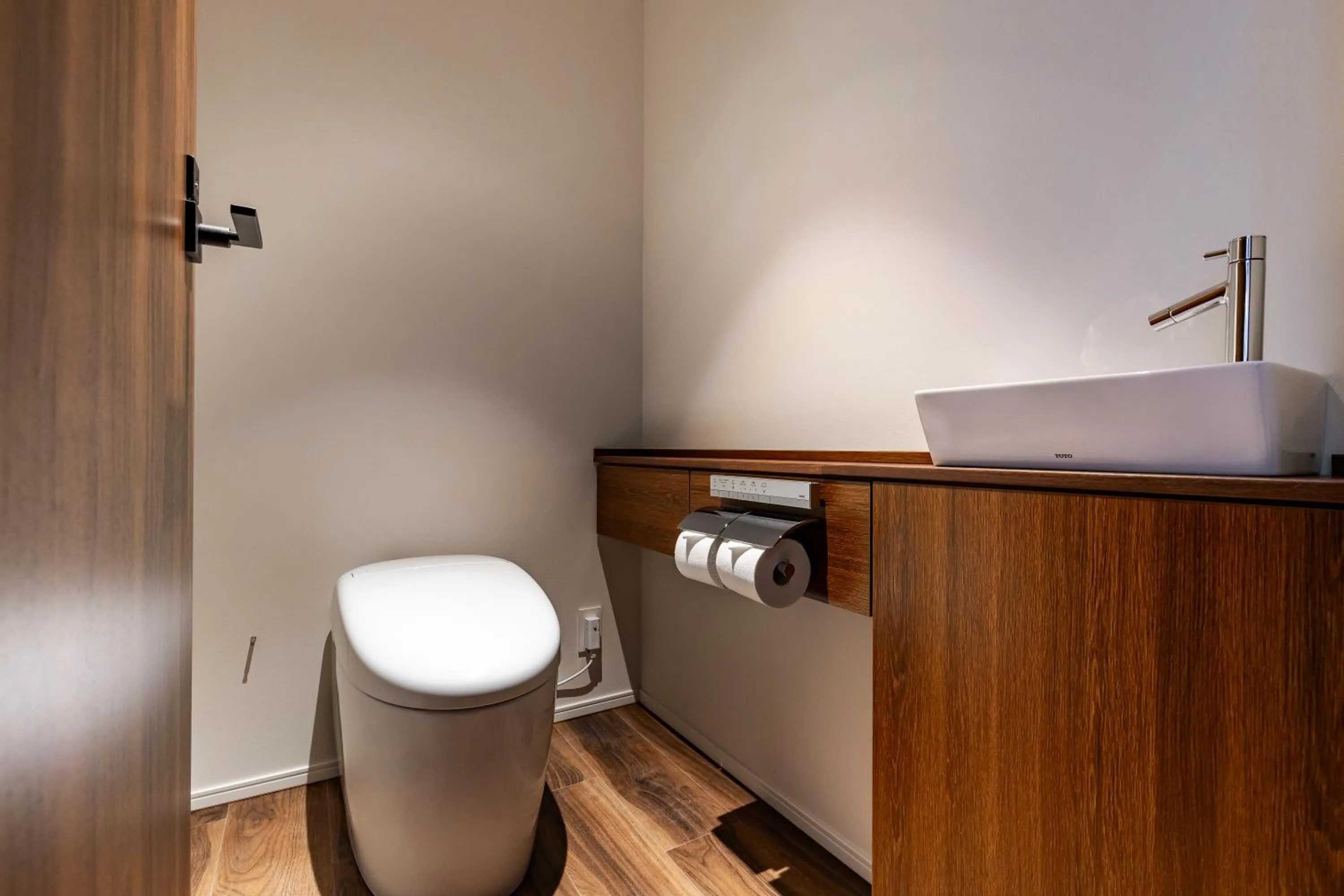 Toilet in The Gate Hotel Sapporo by Hulic