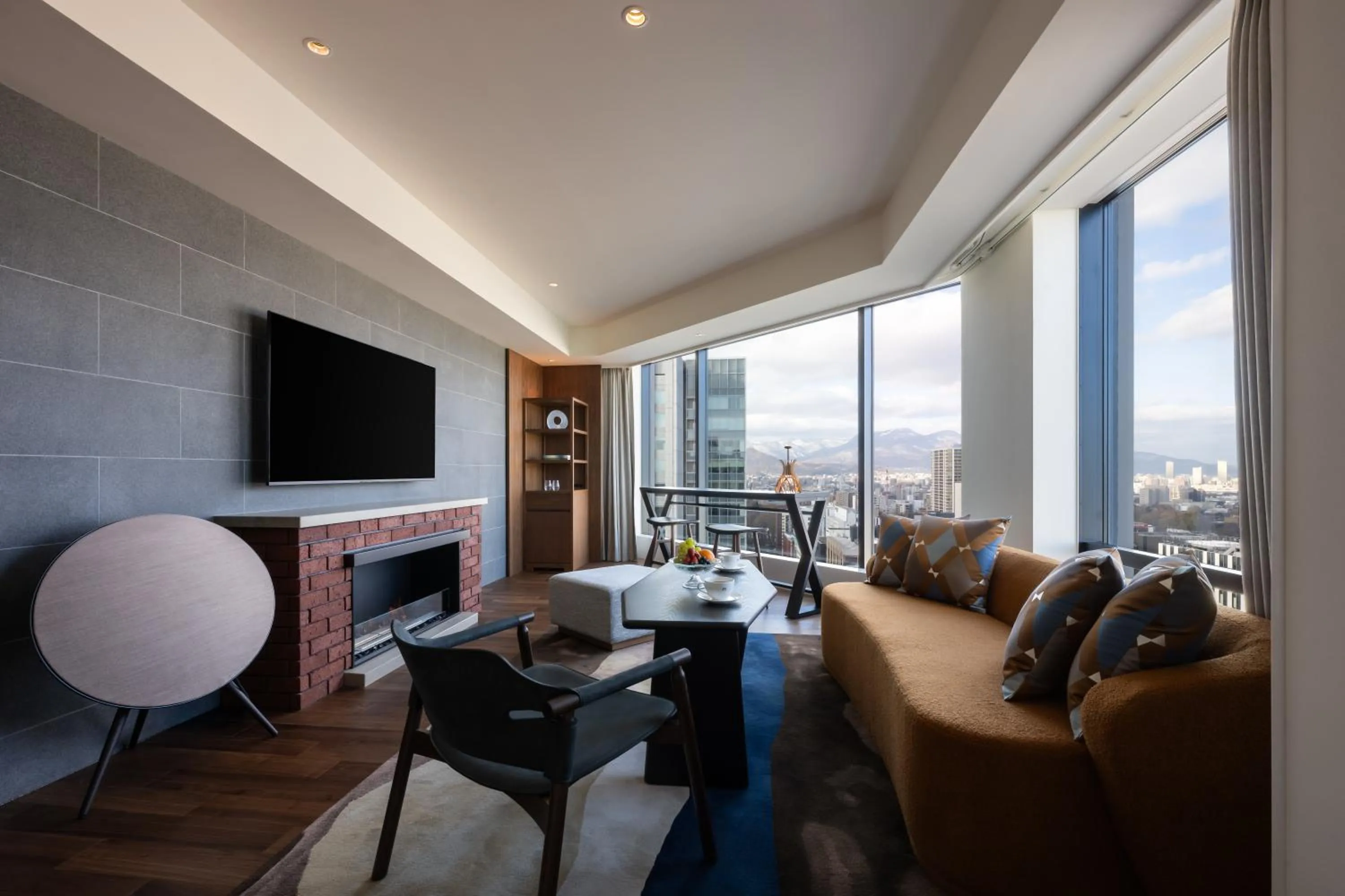 Living room in The Gate Hotel Sapporo by Hulic
