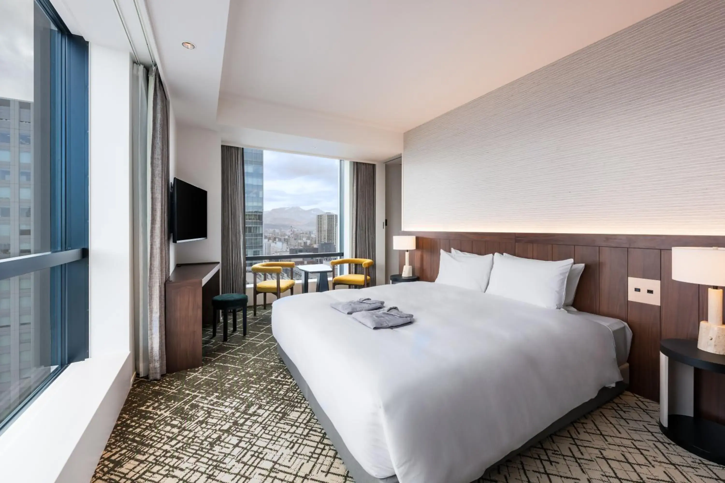 Corner Double Room - Non-Smoking in The Gate Hotel Sapporo by Hulic Corner Double Room - Non-Smoking in The Gate Hotel Sapporo by Hulic