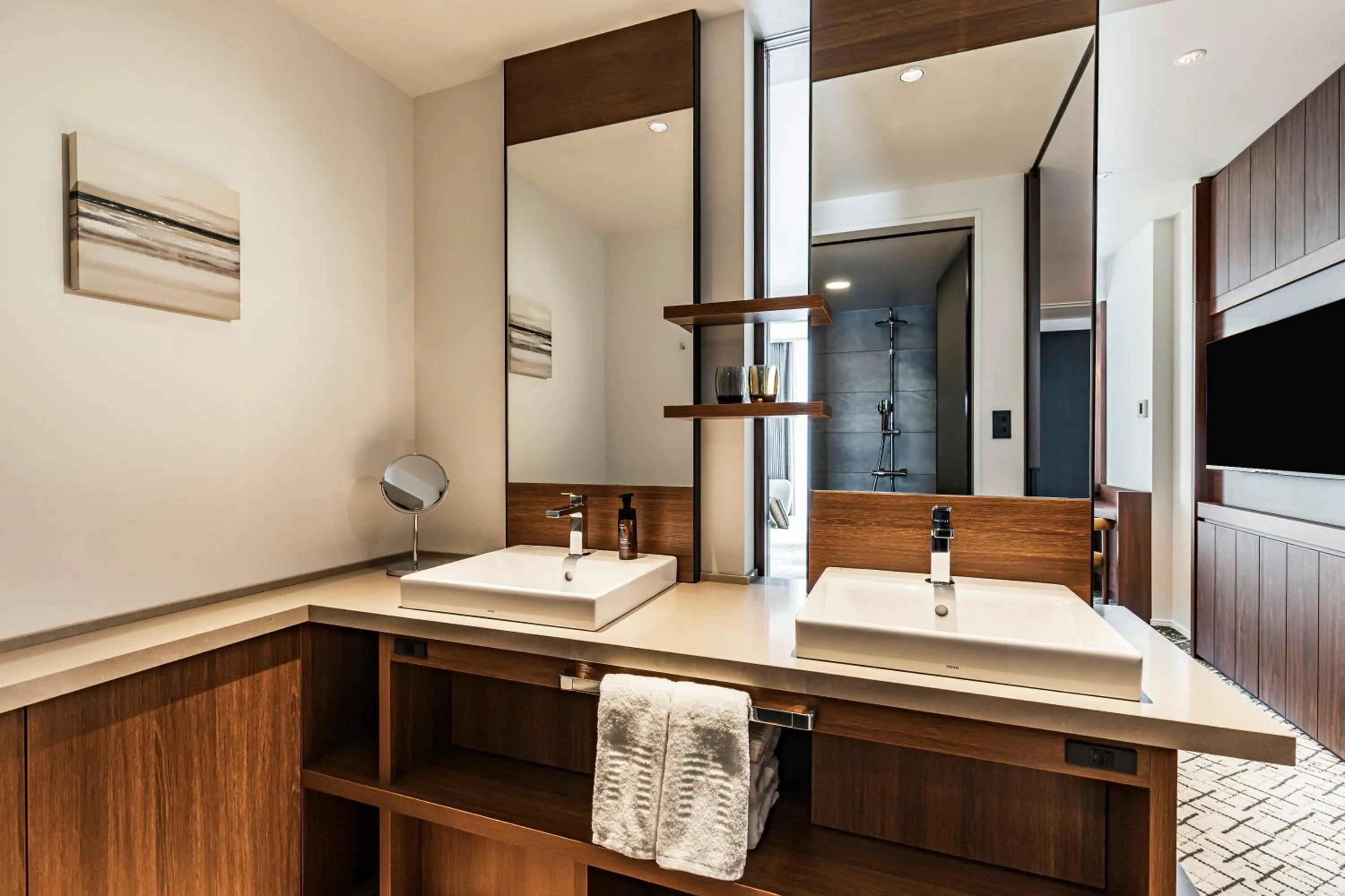 Photo of the whole room in The Gate Hotel Sapporo by Hulic