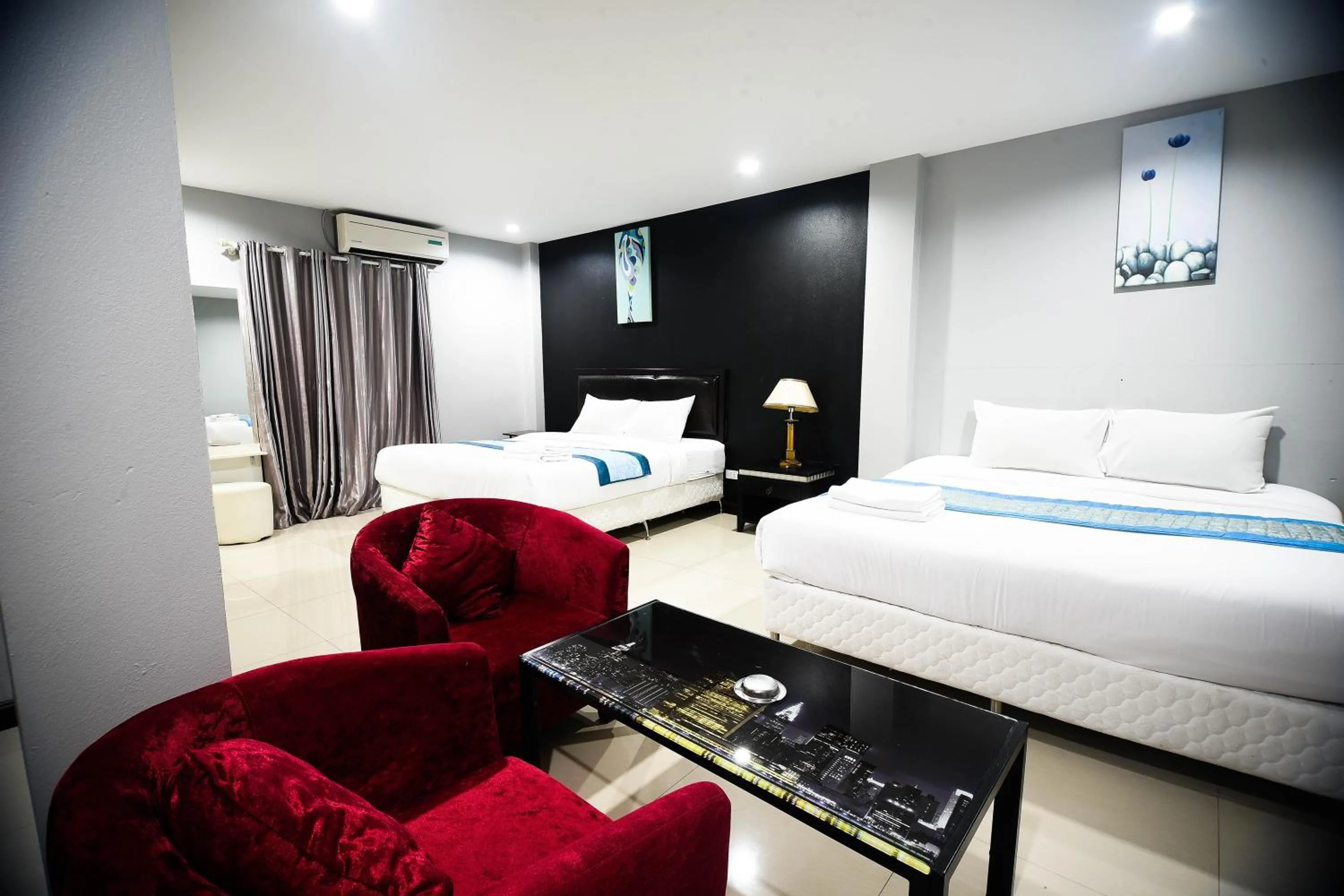 Golden Star Pattaya