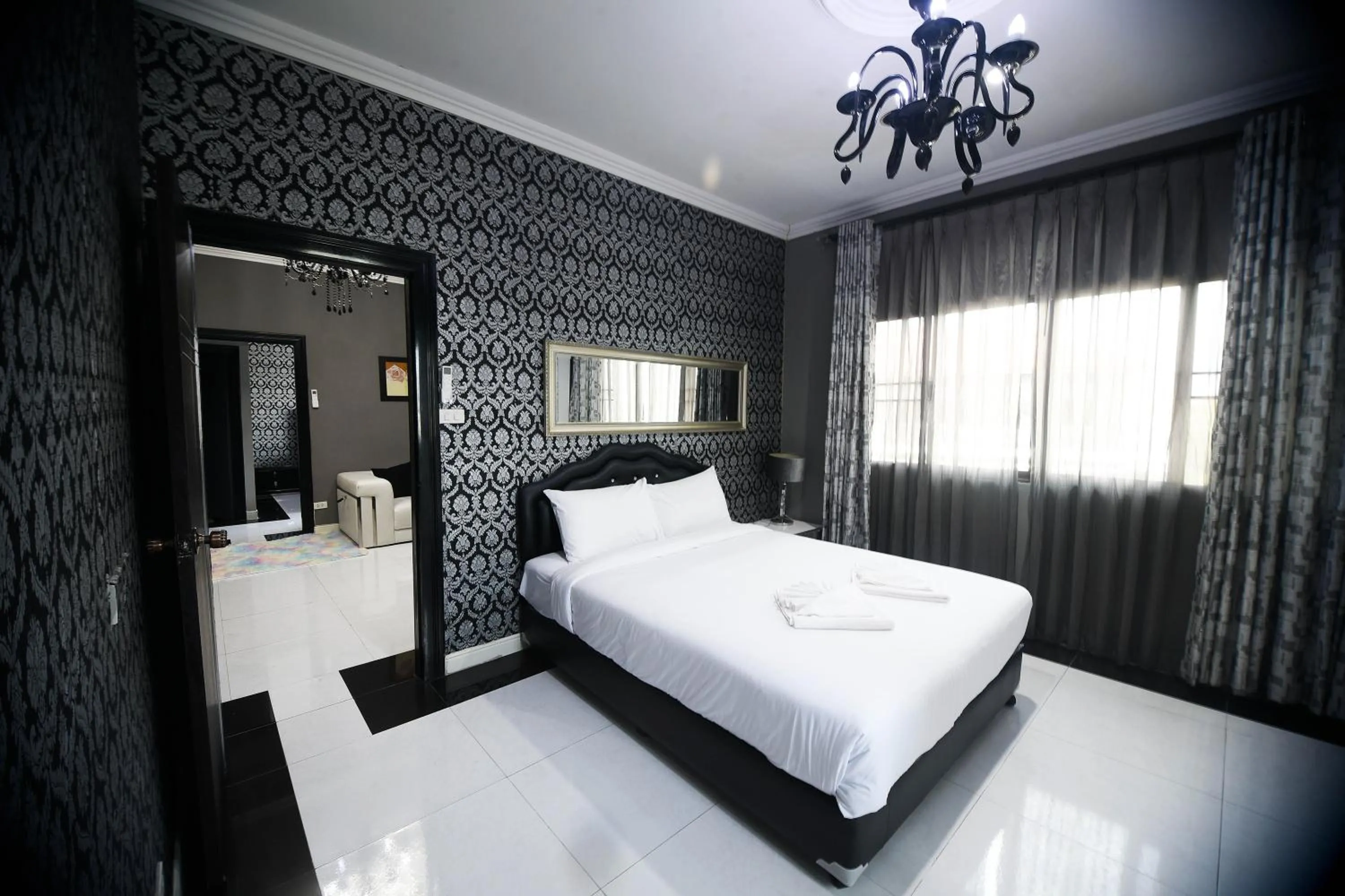 Golden Star Pattaya