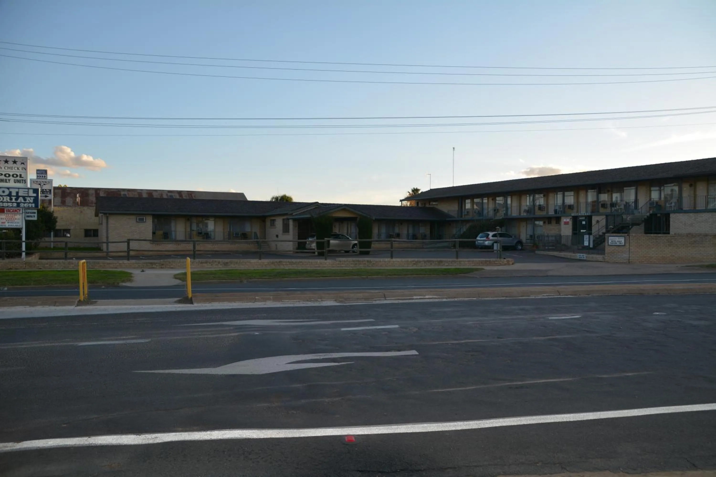 Facade/entrance in Adrian Motel