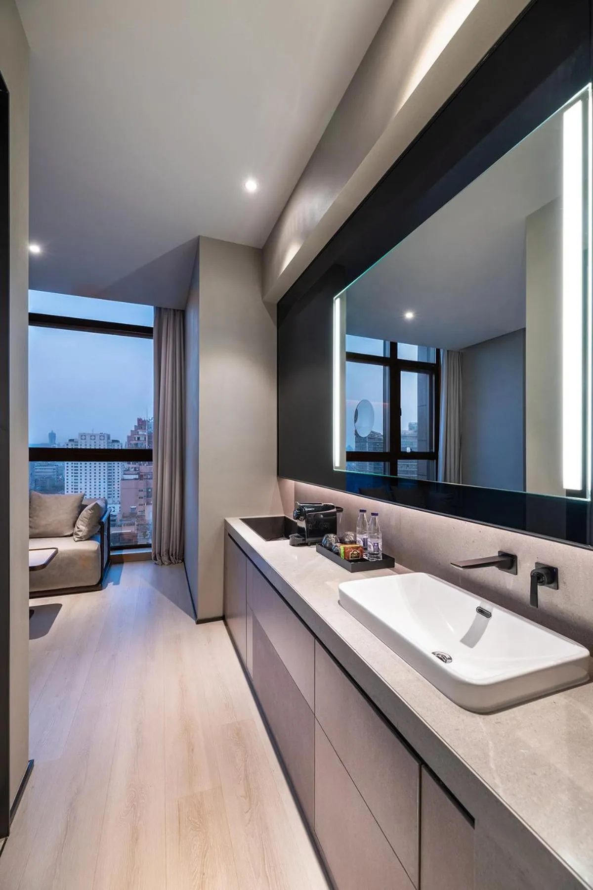 Large Double Room in Crystal Orange Hotel -Hangzhou West Lake Hubin Yintai