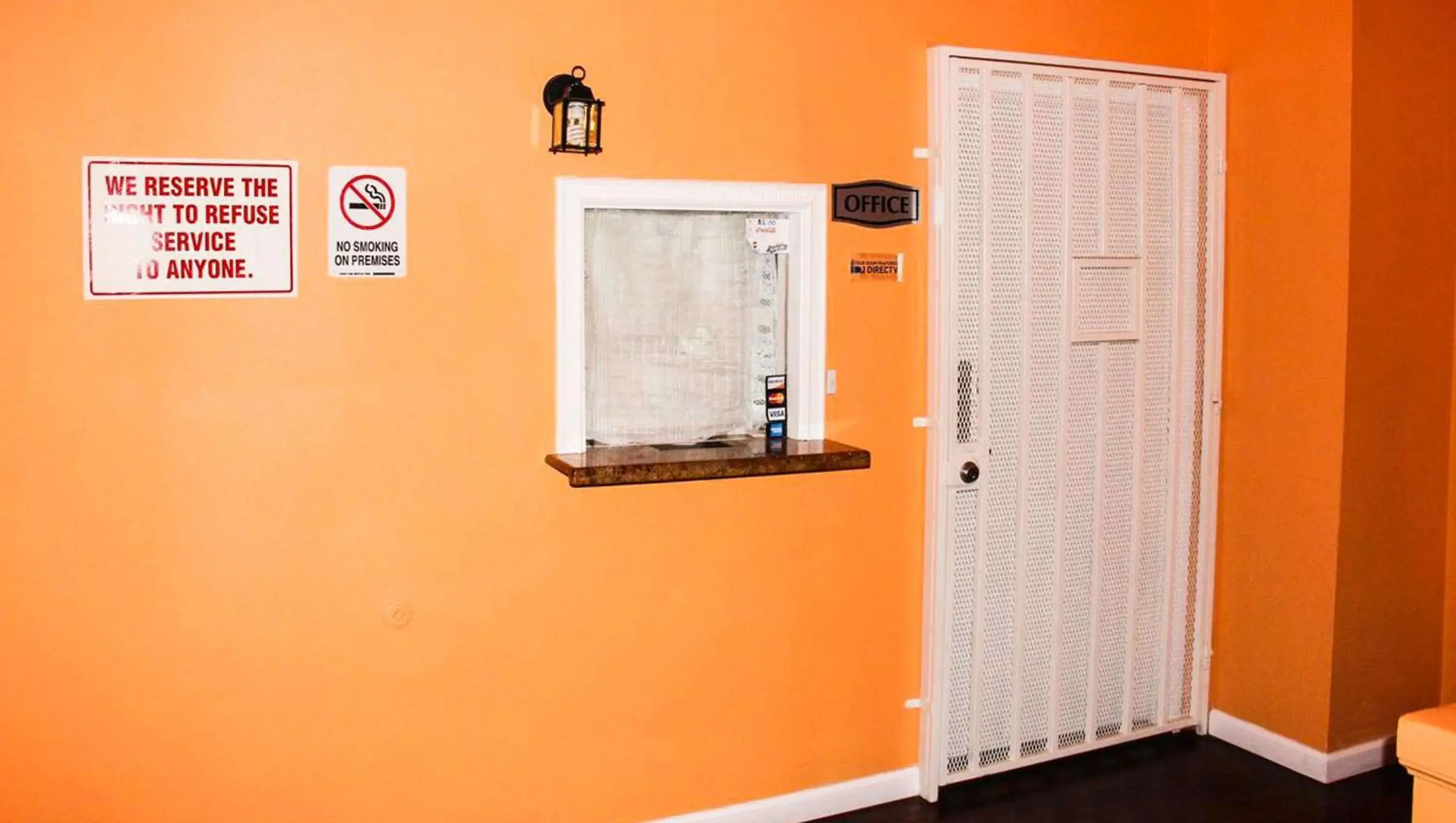 Lobby or reception, Bathroom in Plaza Hotel Gardena