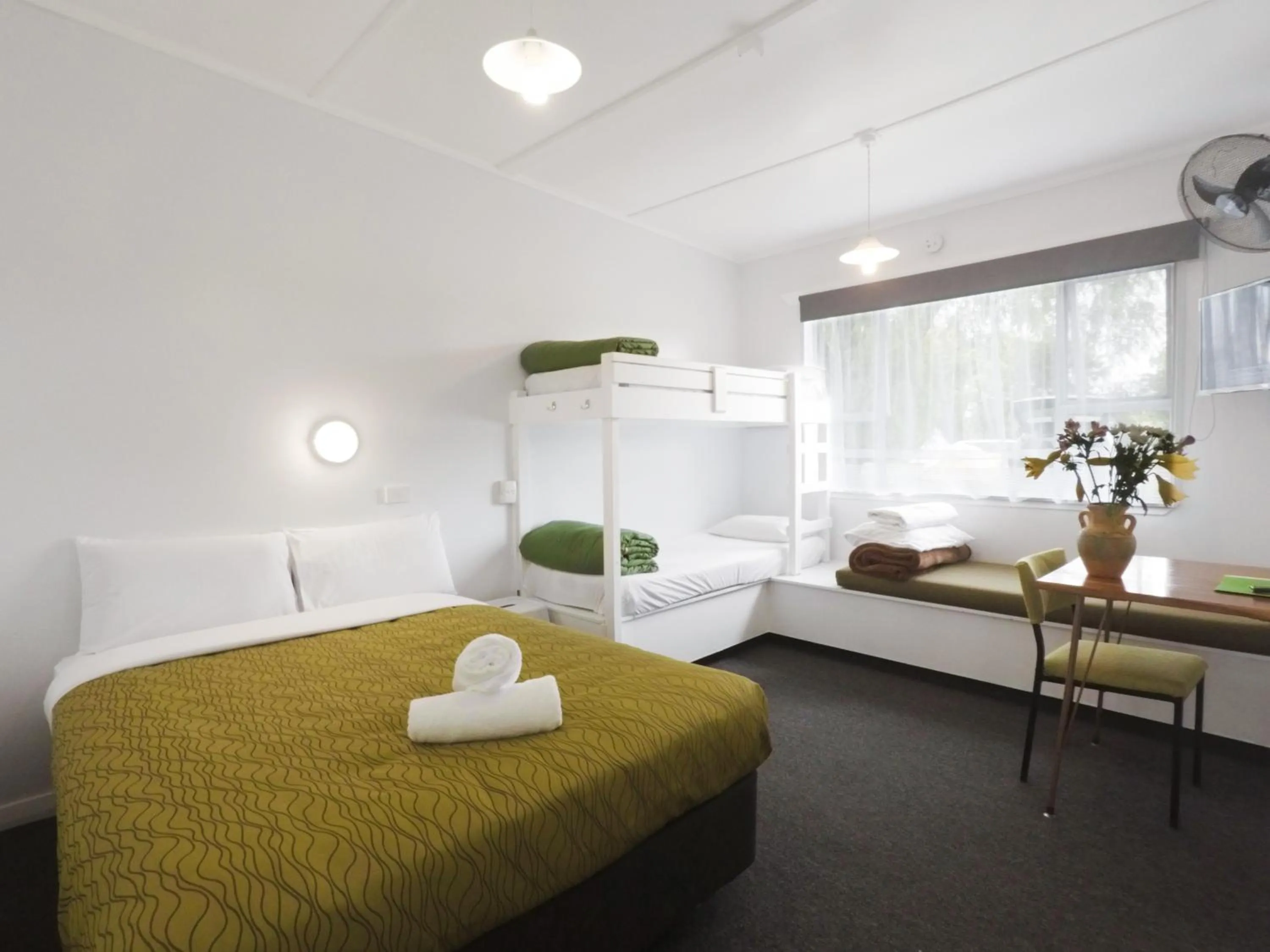 Bed in Cosy Cottage Thermal Holiday Park