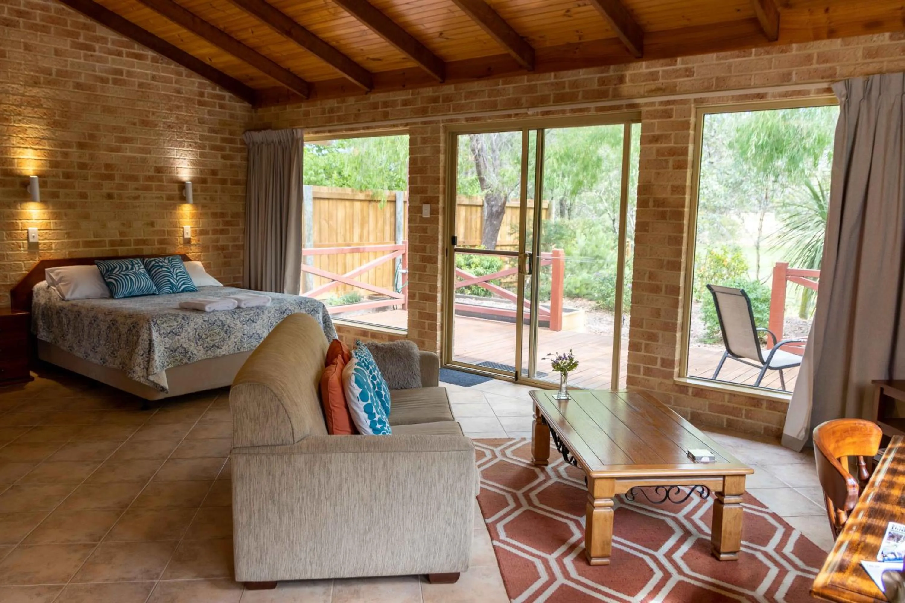 Bed in Spring Bay Villas, Denmark, WA