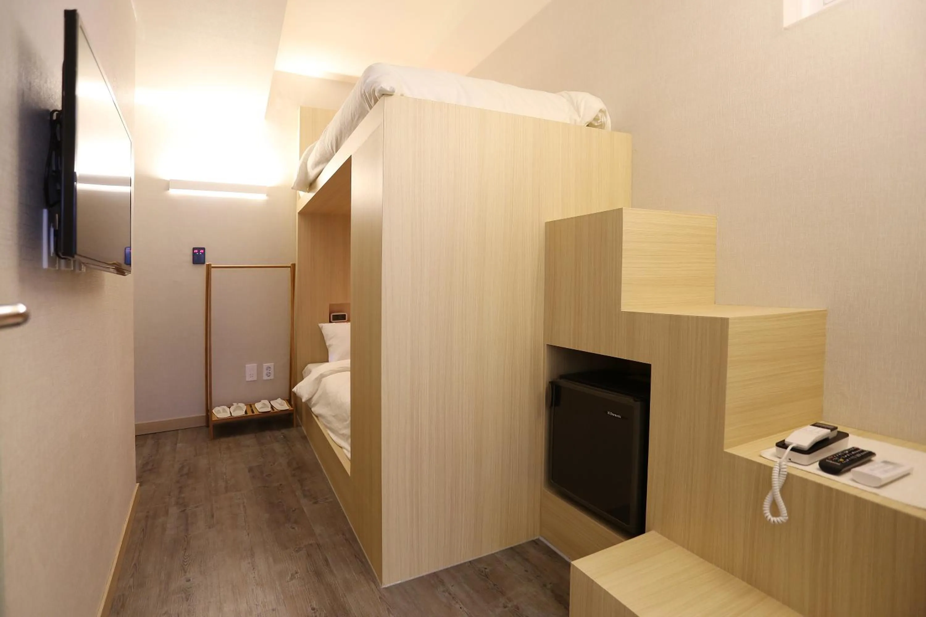 Bedroom in Hotel 8 Hours