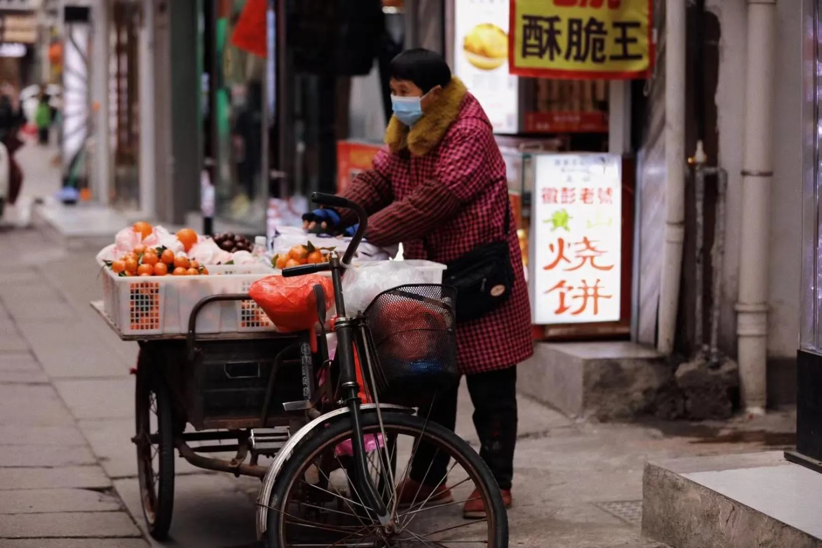 September Huizhou Inn