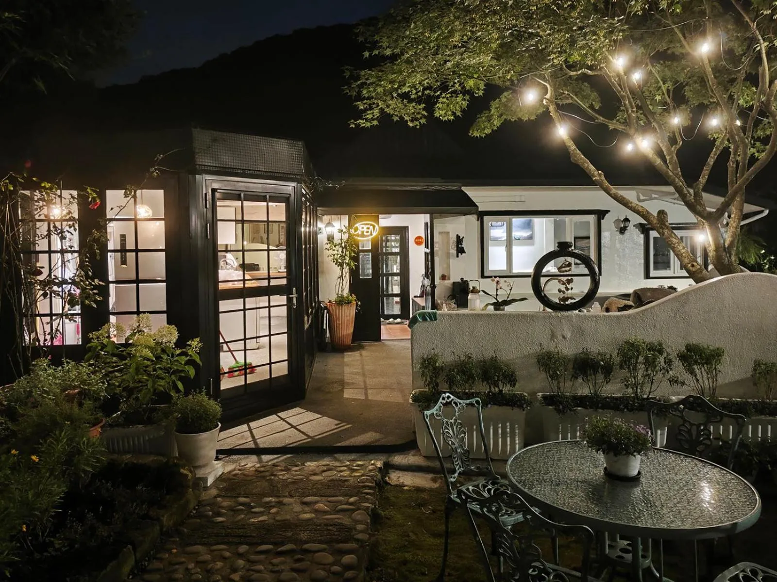 Property building in 金石新月光 Gold Stone Crescent Moon Light