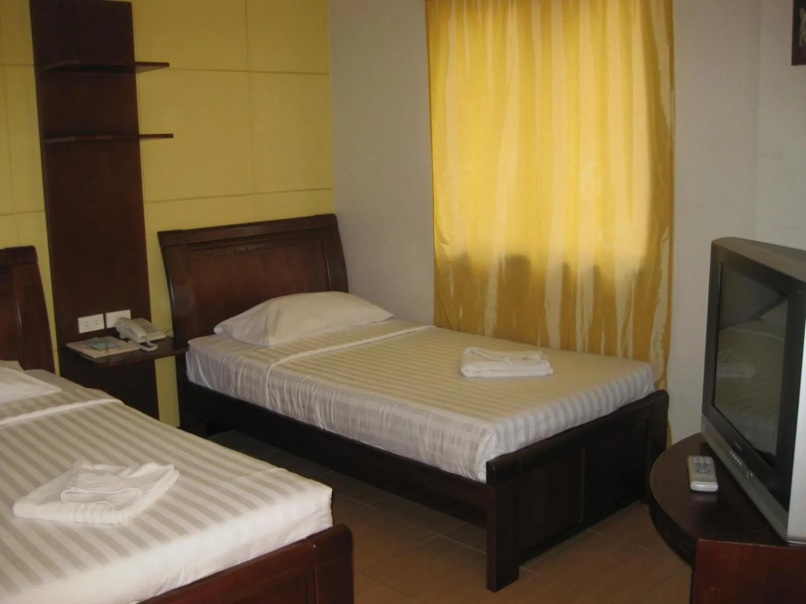 Bed in One Lourdes Dormitel