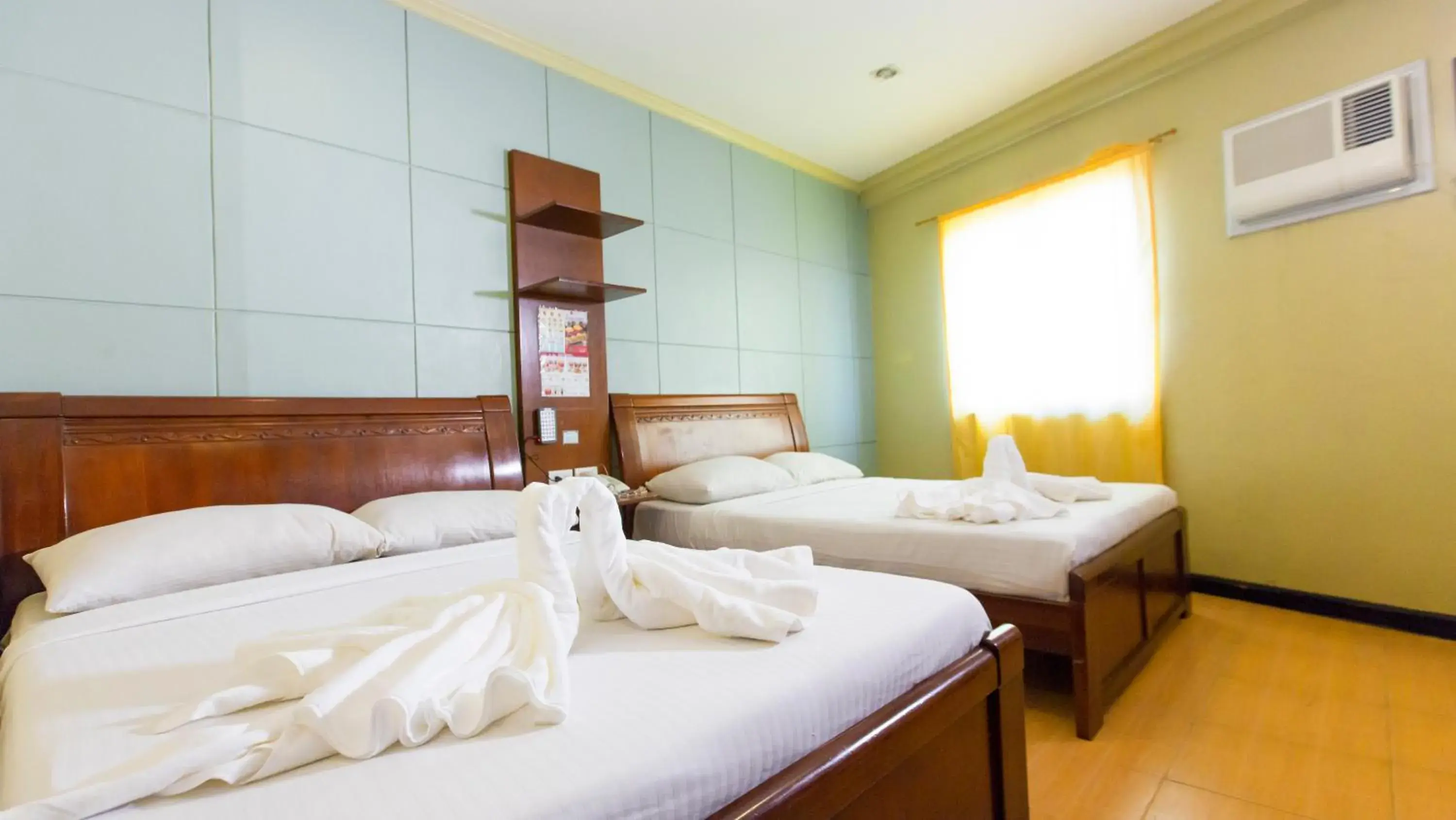 bunk bed, Bed in One Lourdes Dormitel bunk bed, Bed in One Lourdes Dormitel