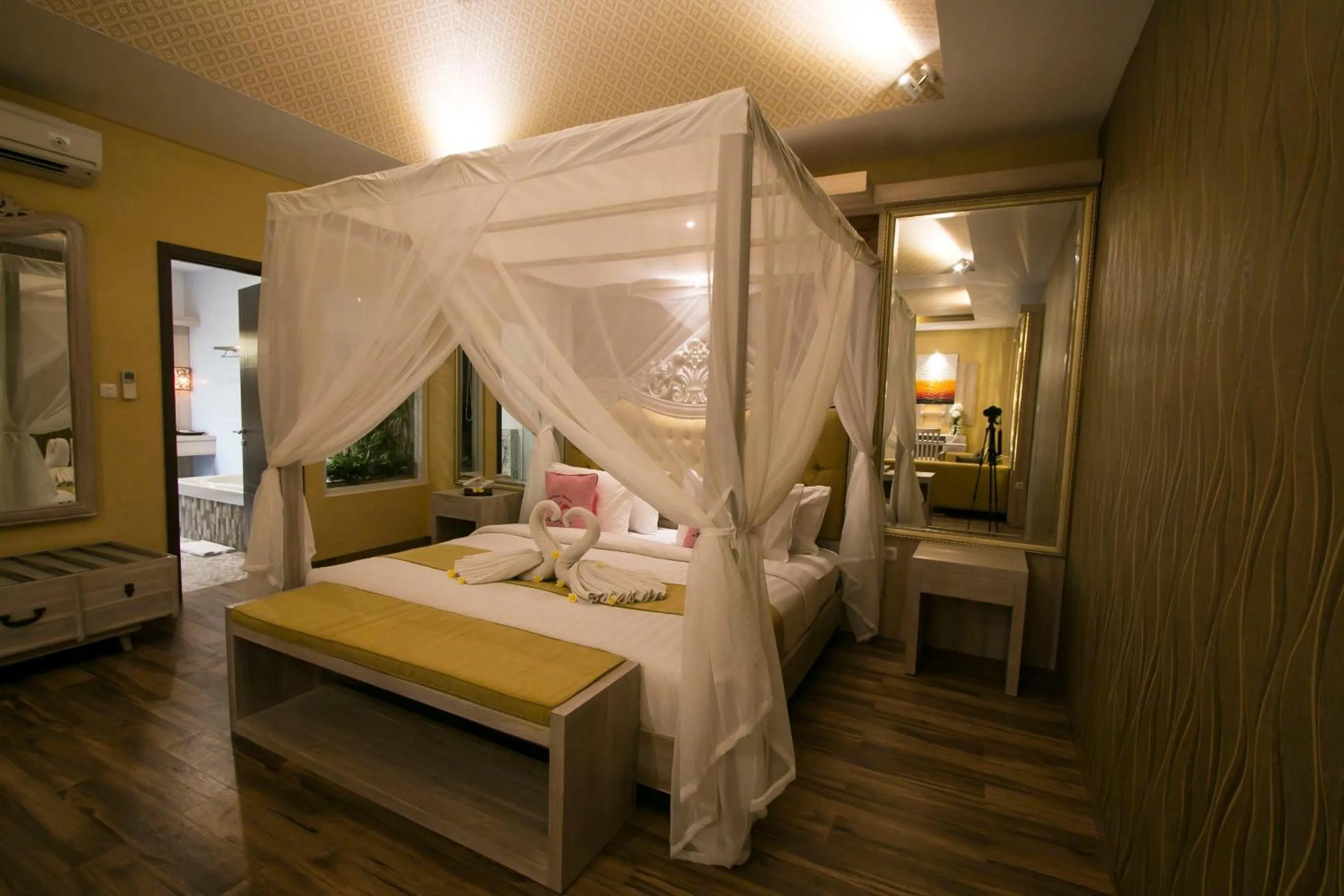 Bed in Flamingo Dewata Pool Villa Uluwatu