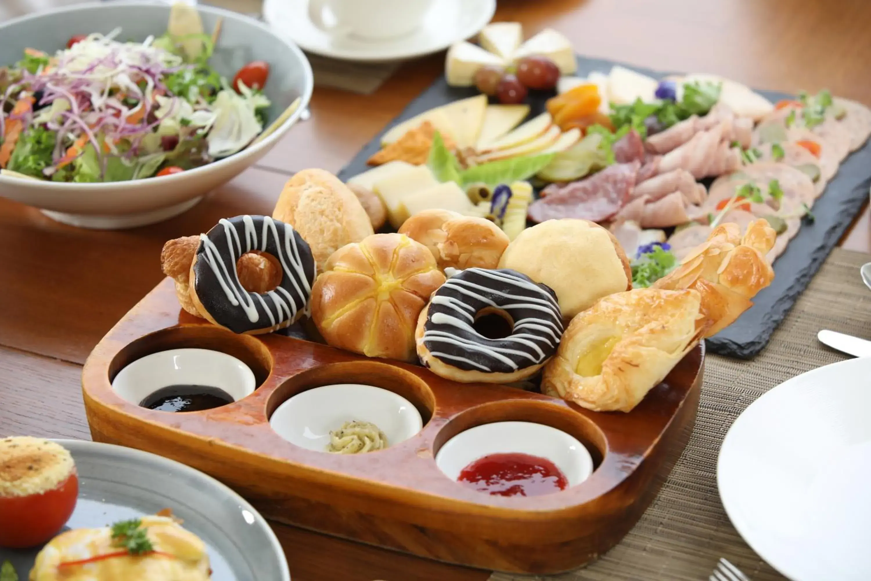 Breakfast in FLC Luxury Resort Samson Breakfast in FLC Luxury Resort Samson