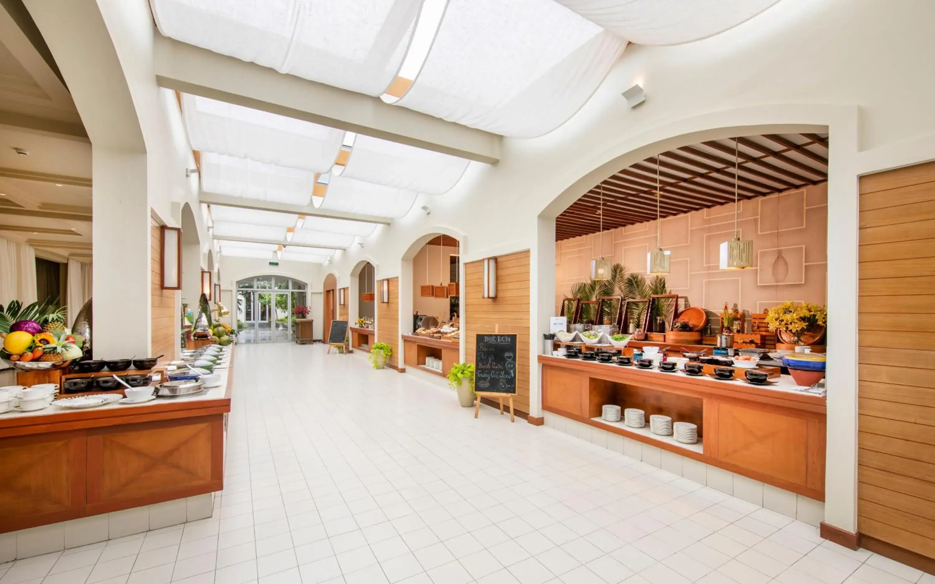 Breakfast in FLC Luxury Resort Samson Breakfast in FLC Luxury Resort Samson