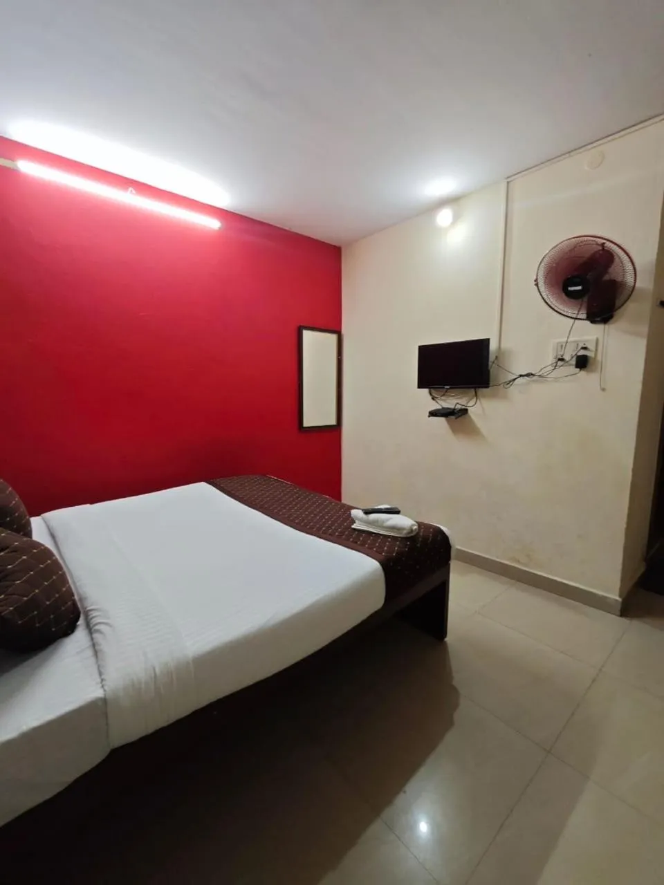 Urban Nest Roomz - Thoraipakkam OMR