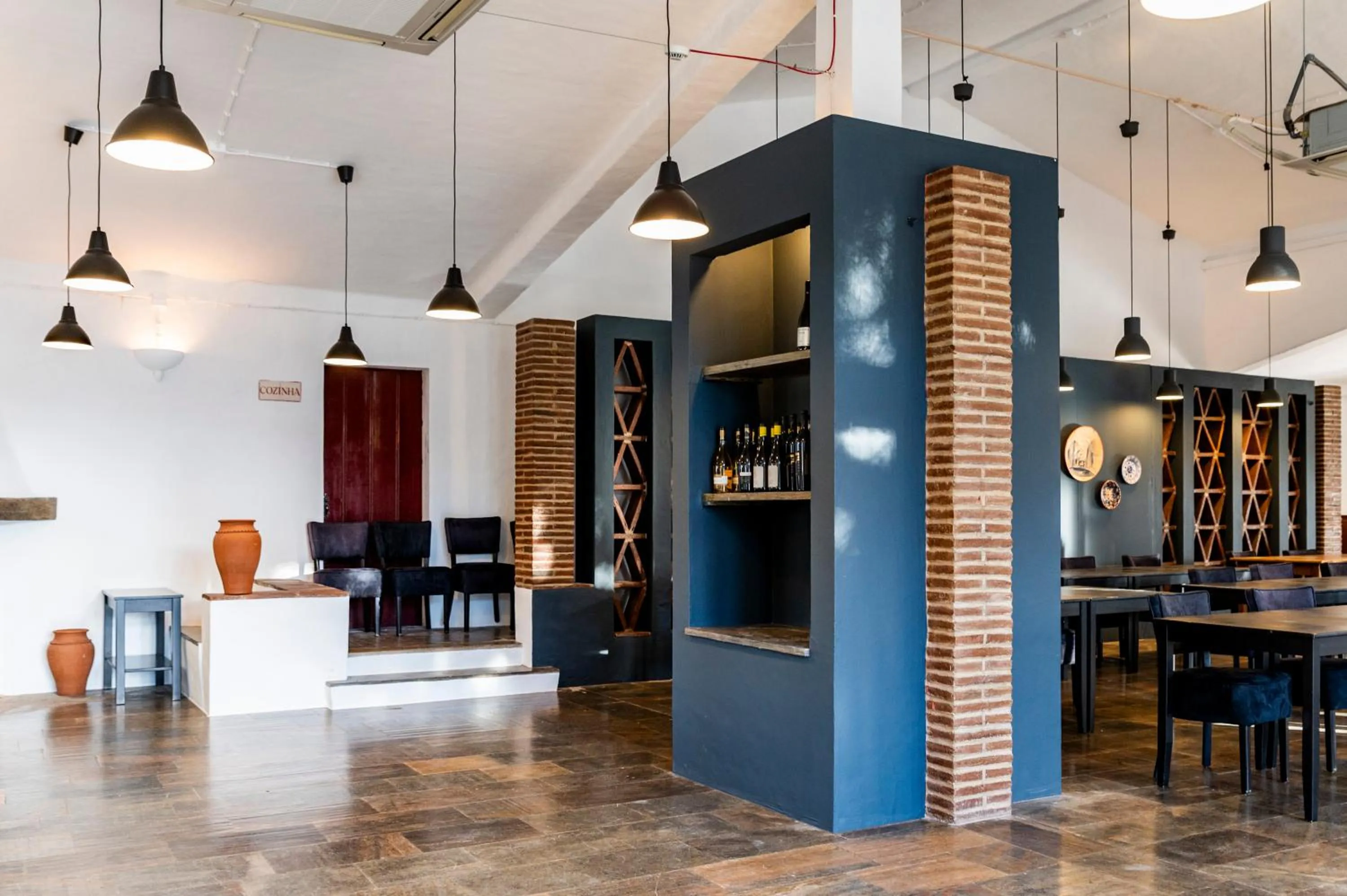 Banquet/Function facilities in Horta da Moura by WOT Signature