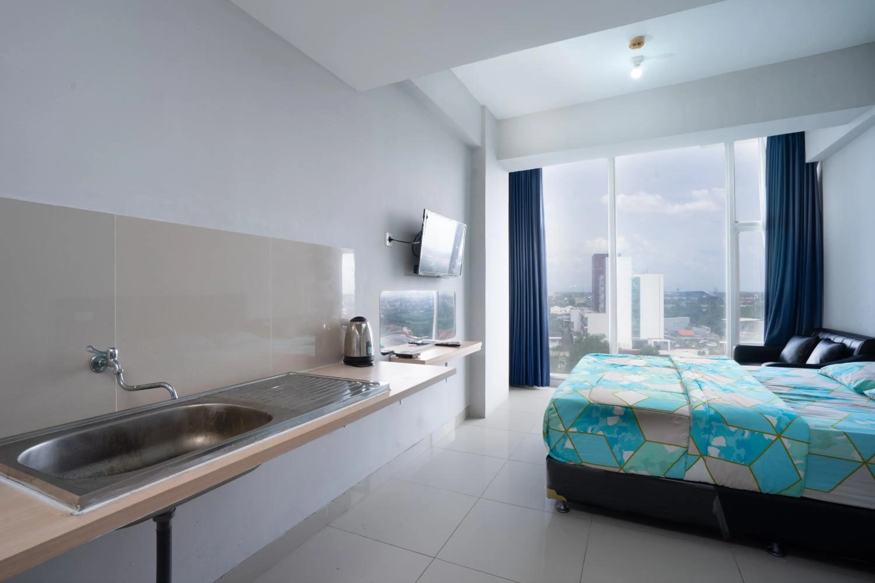 Bed in ROKET ROOM Majestic By Reccoma