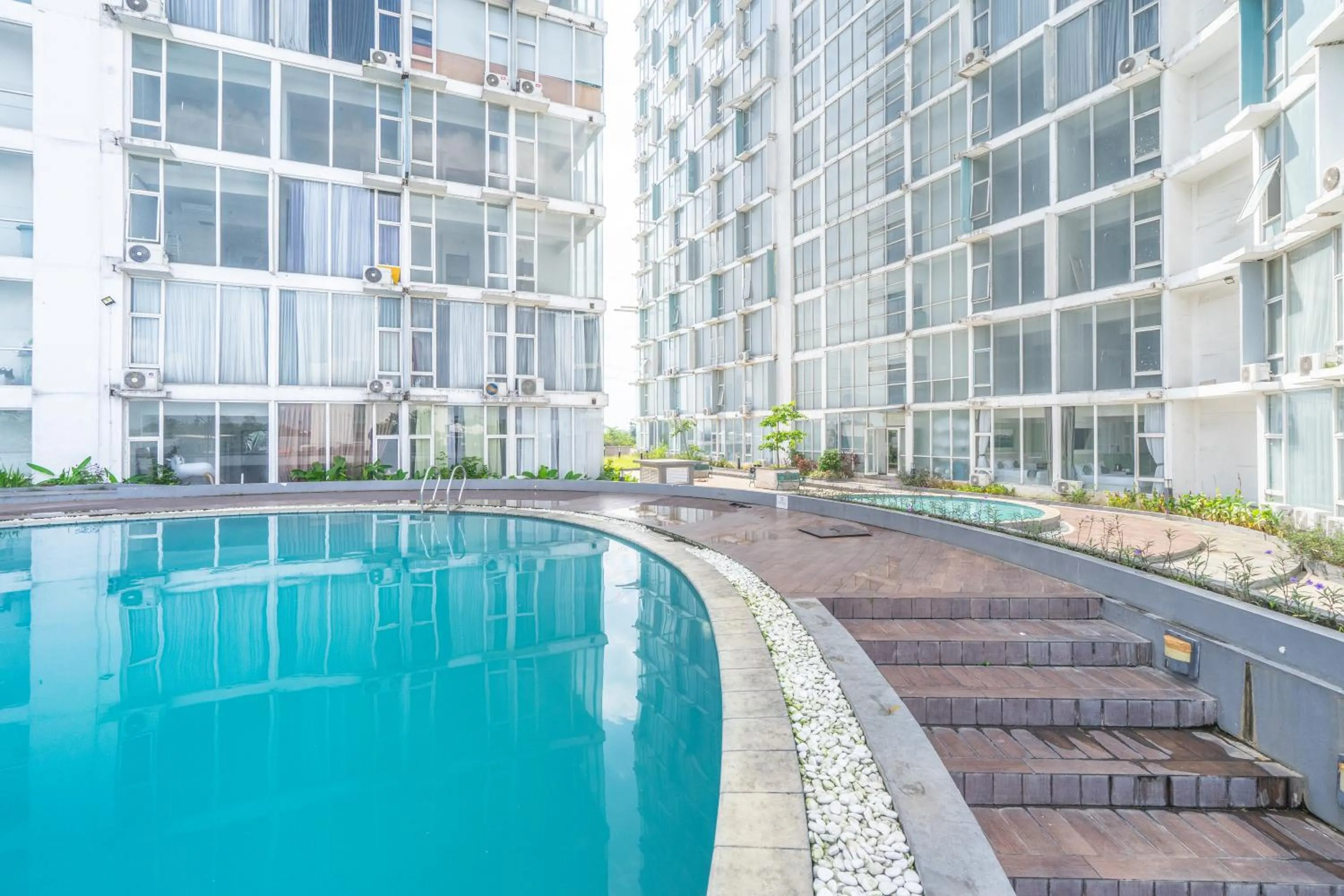 Day in ROKET ROOM Majestic By Reccoma