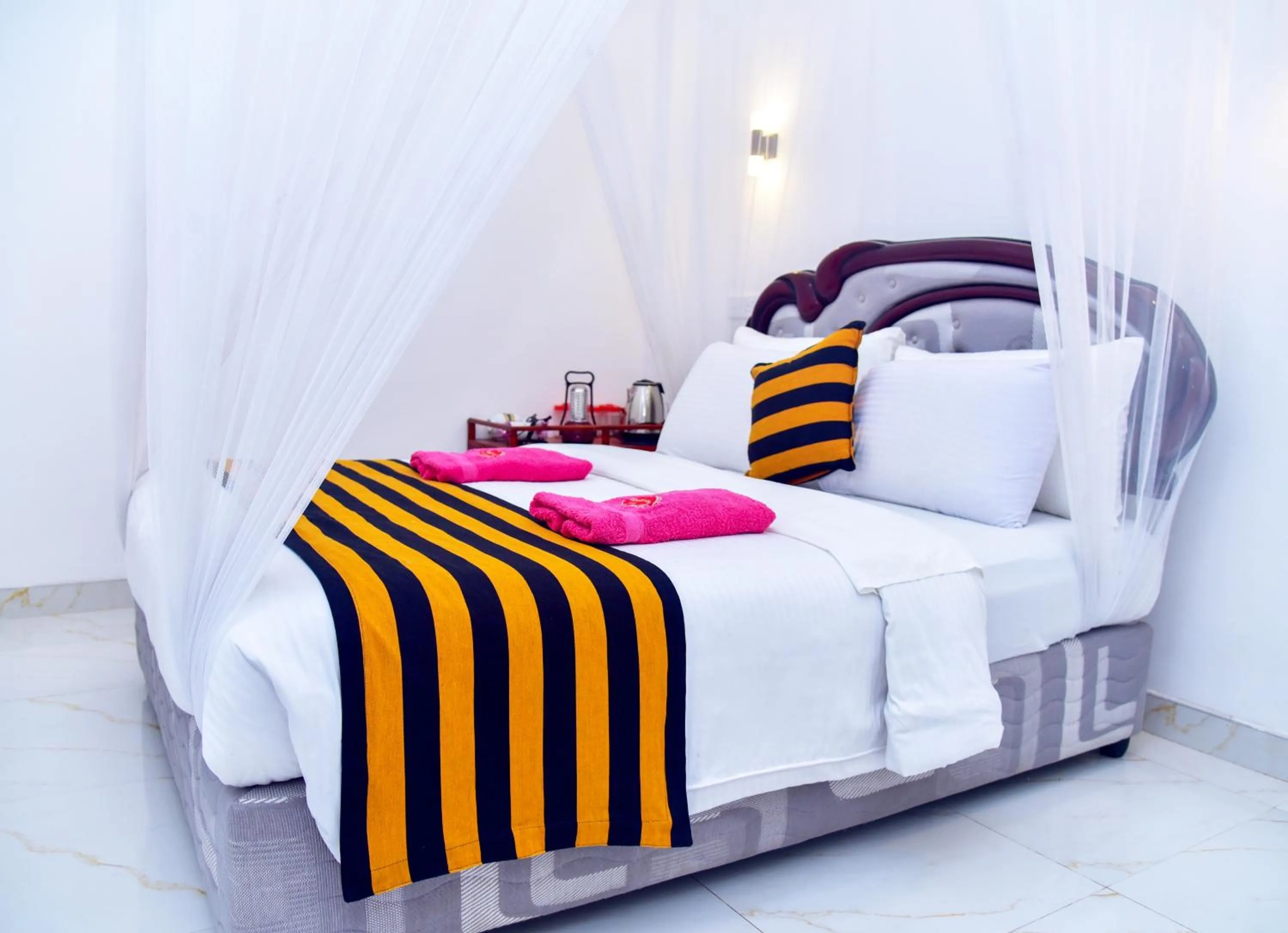 Ella Nimal Nest Inn