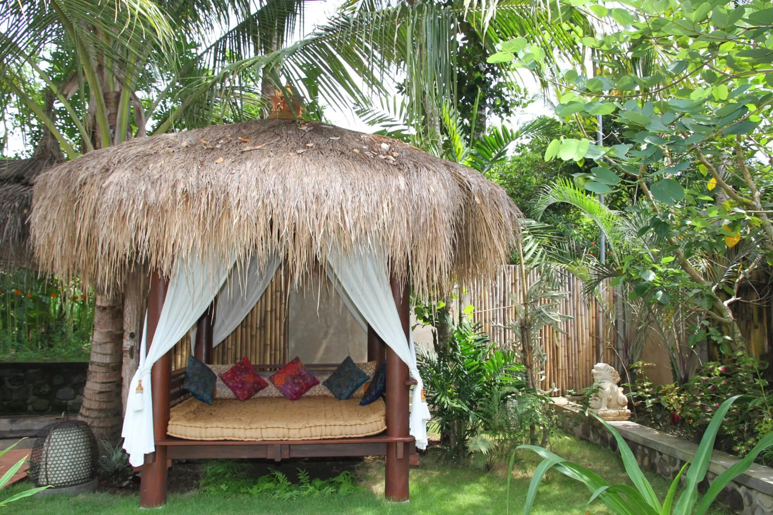 Garden in Cili Emas Oceanside Resort