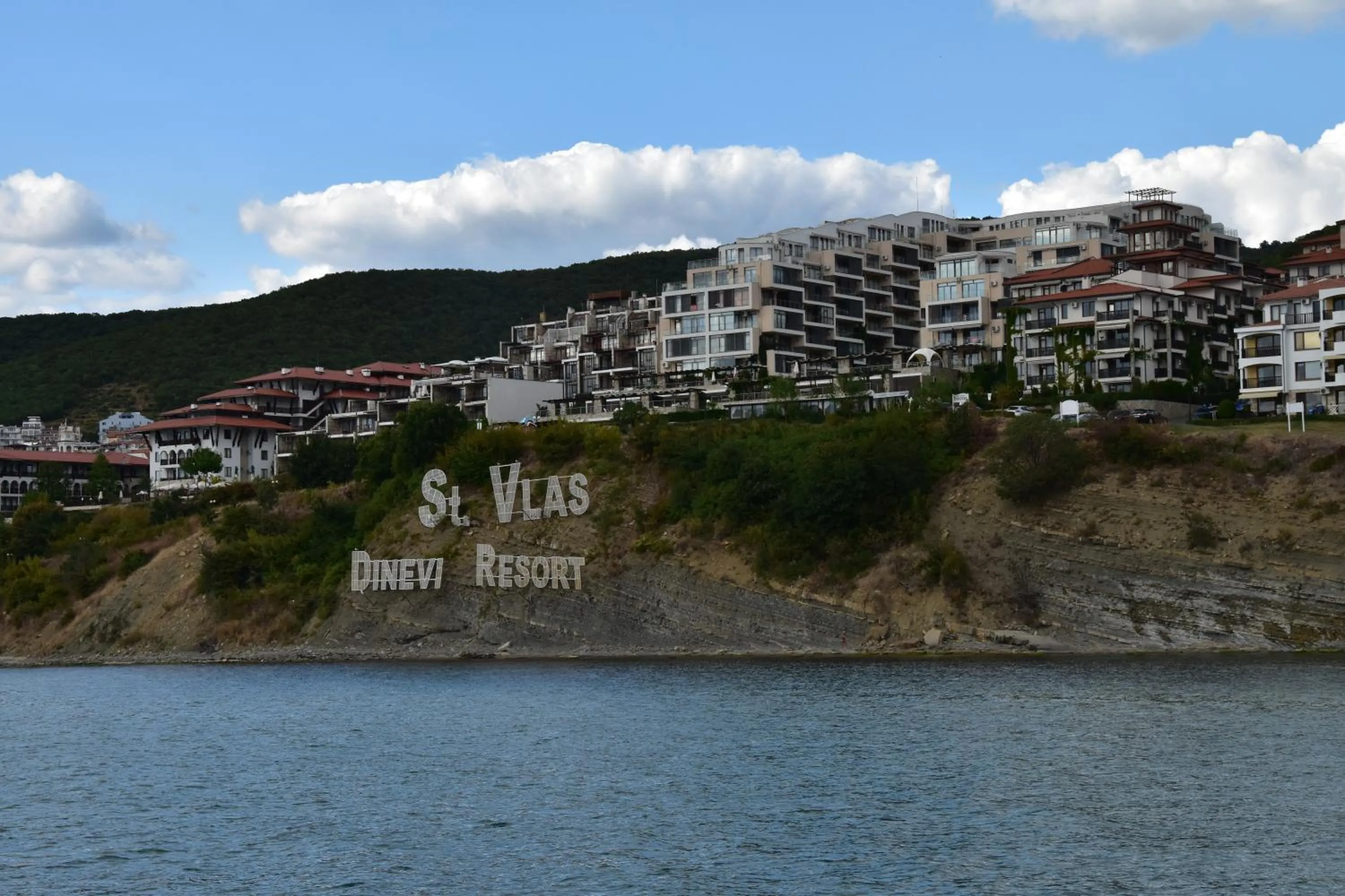 Off site in Etara 2 Apartment