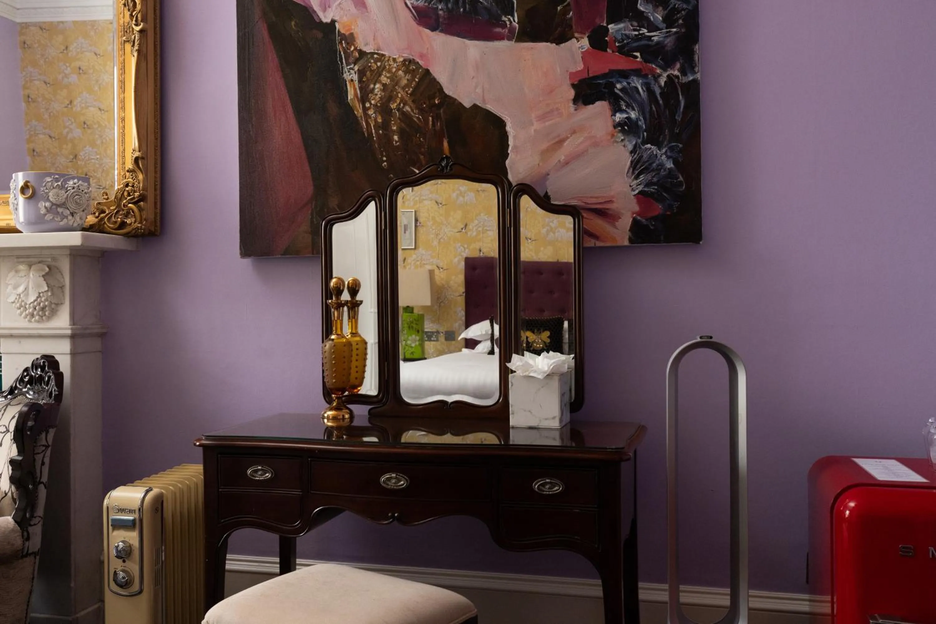 Decorative detail in 24 Royal Terrace