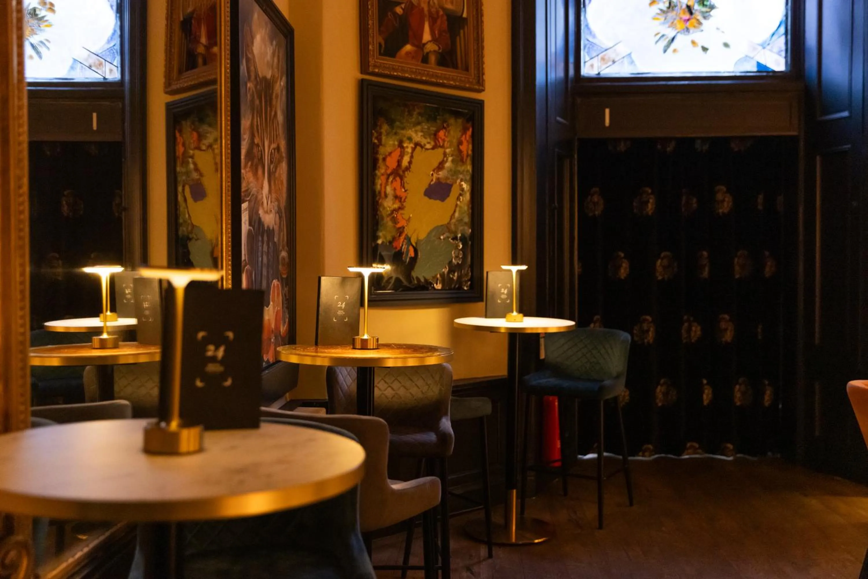 Lounge or bar in 24 Royal Terrace