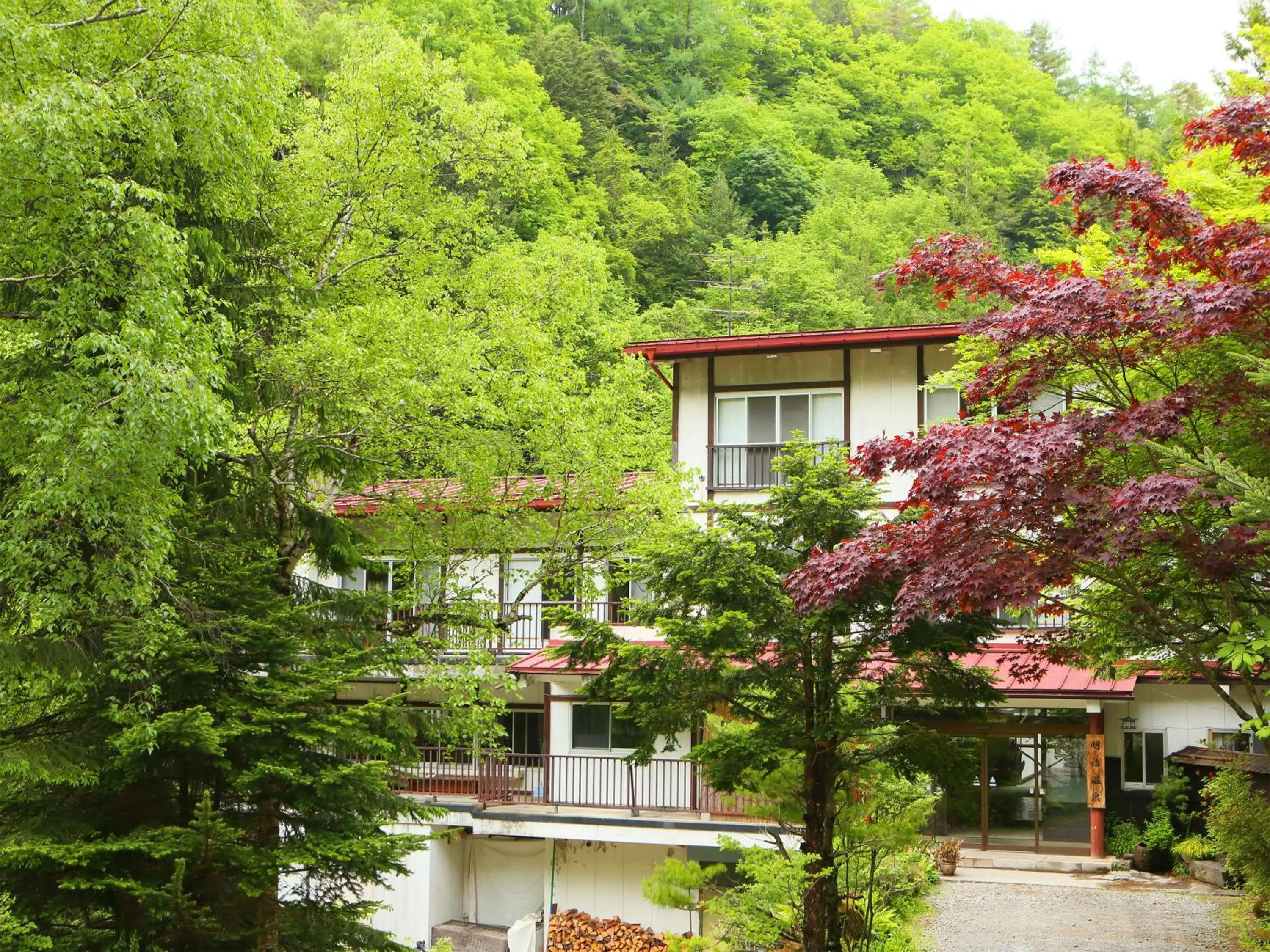 Property building in Yama no Yado Meiji Onsen