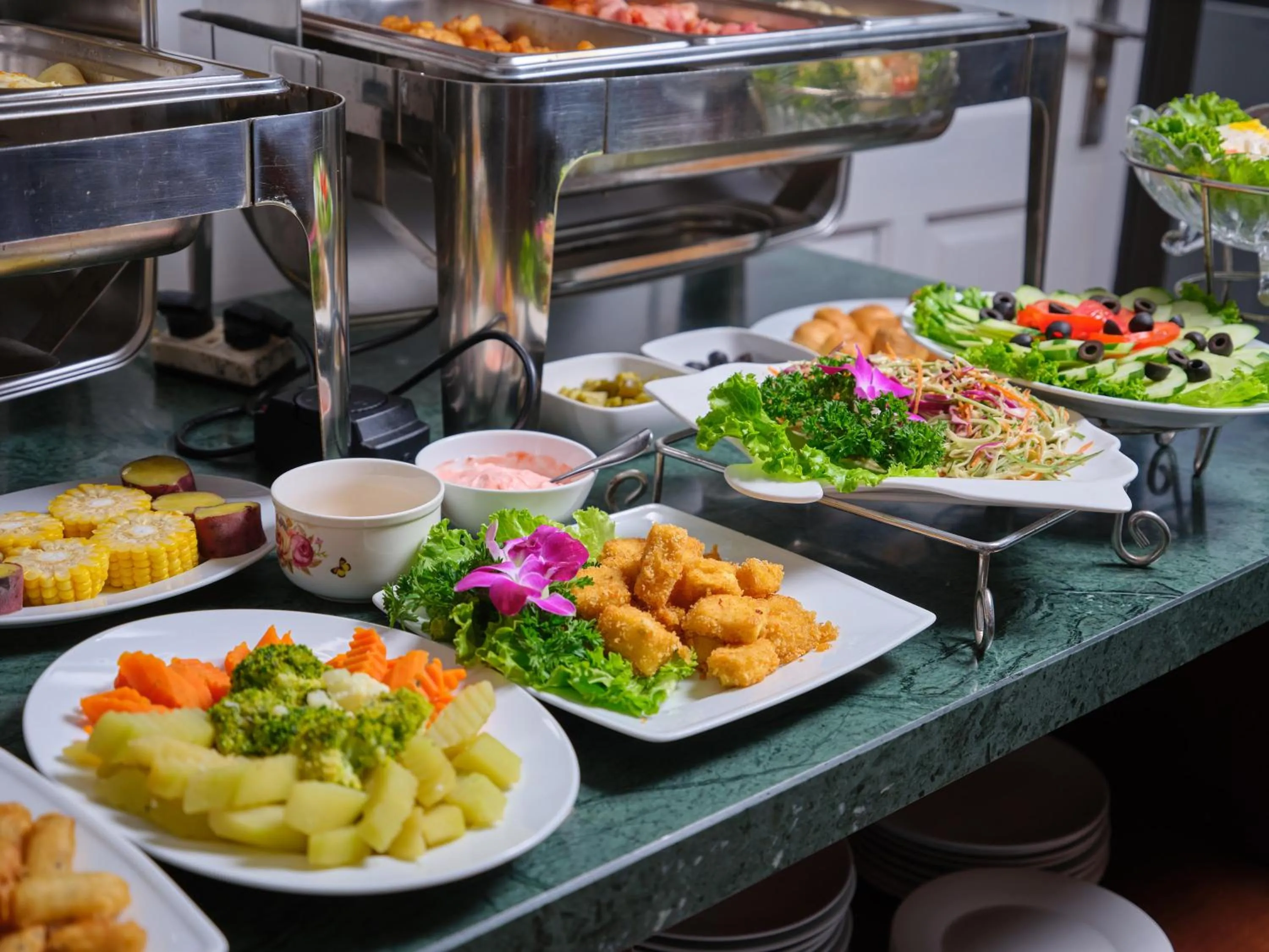 Food and drinks in Hanoi HM Boutique Hotel