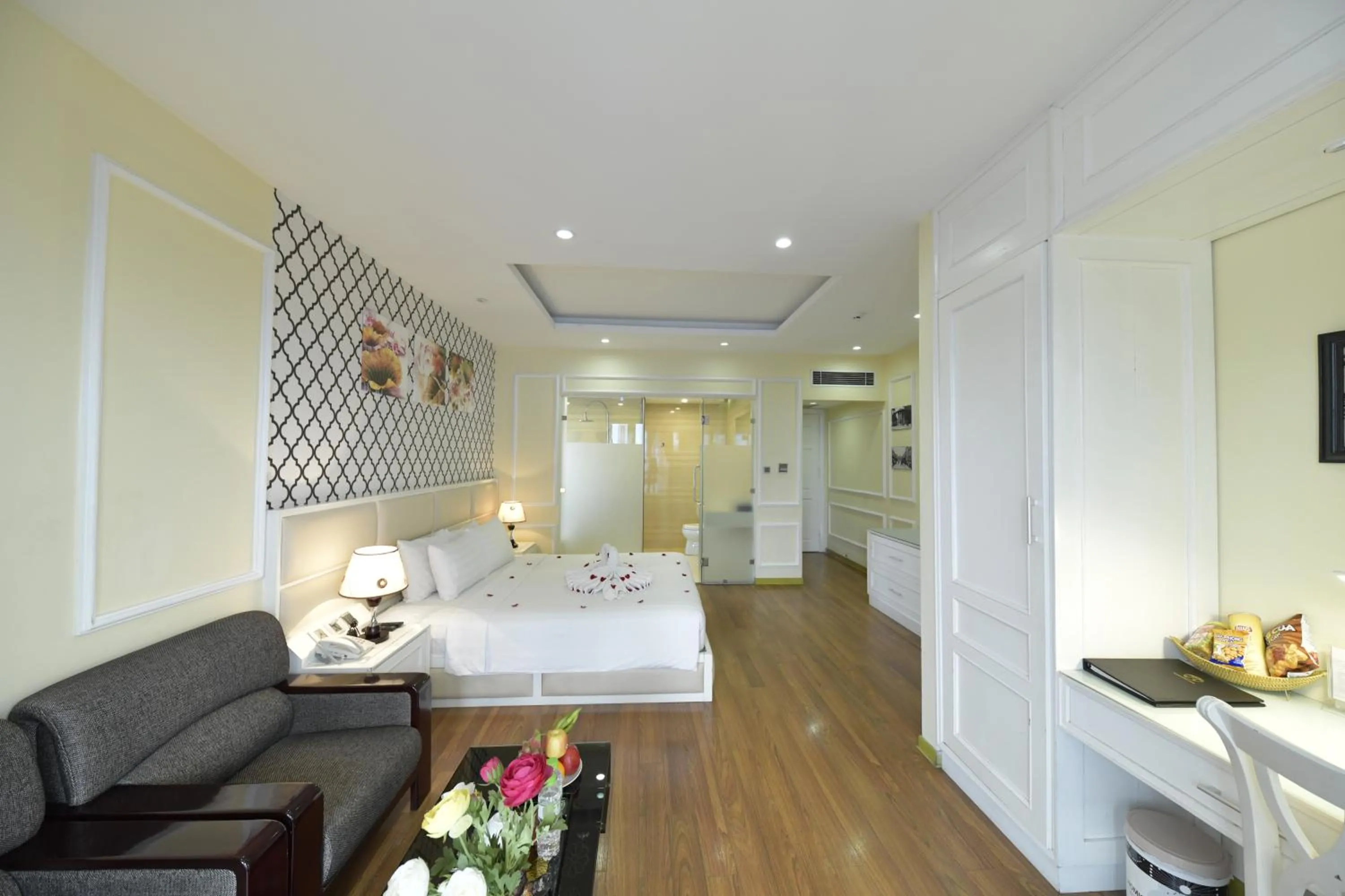 Bedroom, Bed in Hanoi HM Boutique Hotel