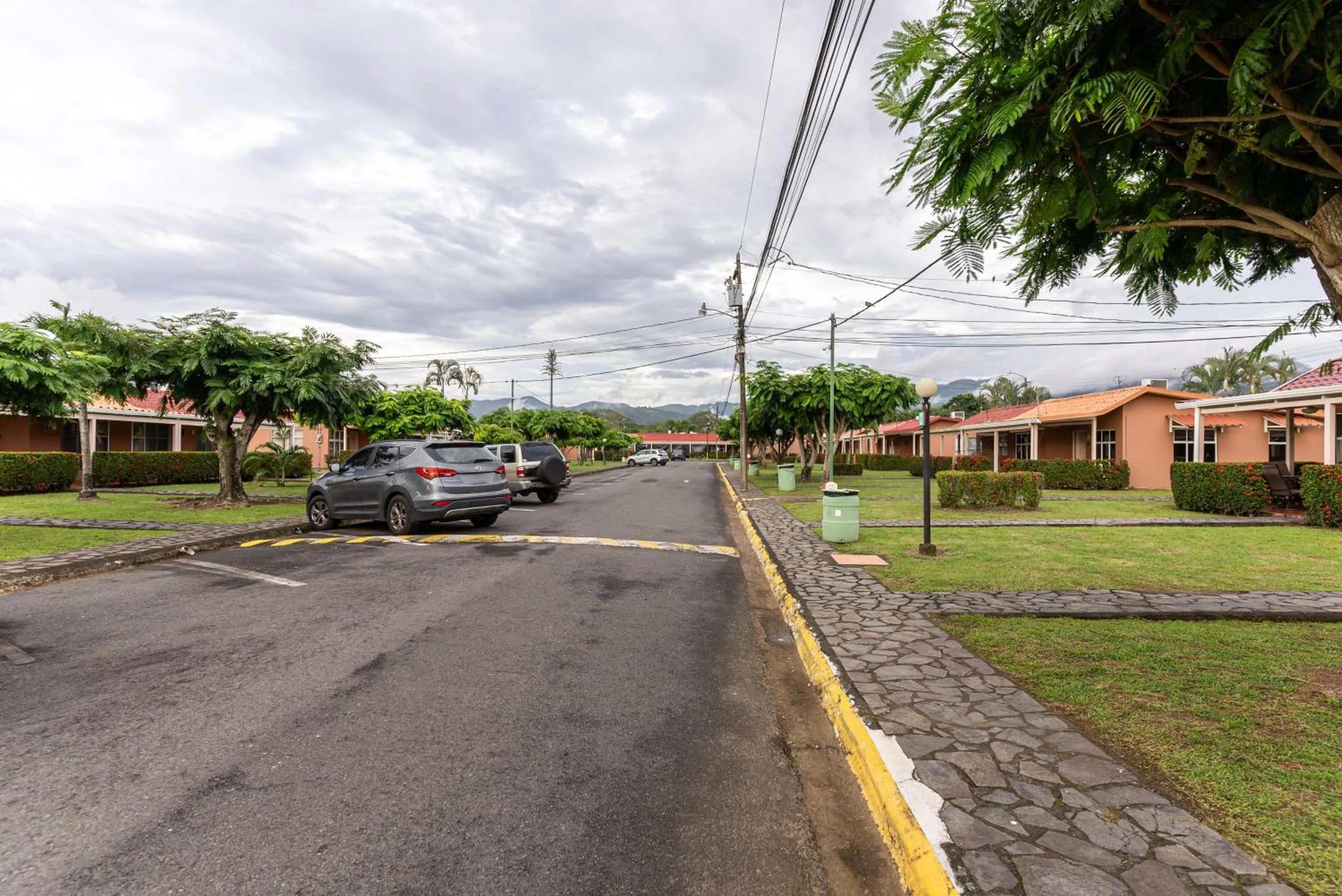 Property building in Villas Paraiso B52