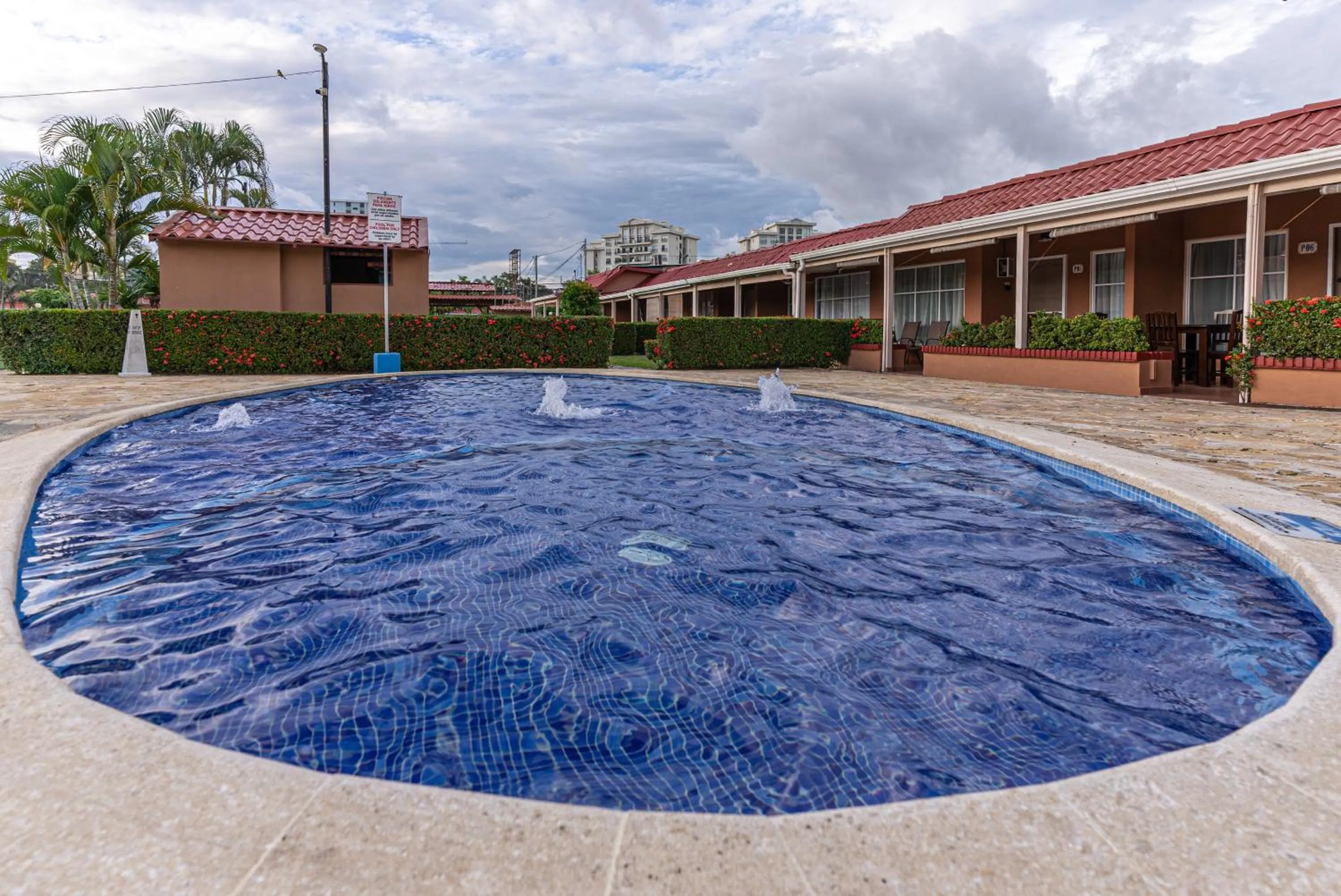 Property building in Villas Paraiso B52