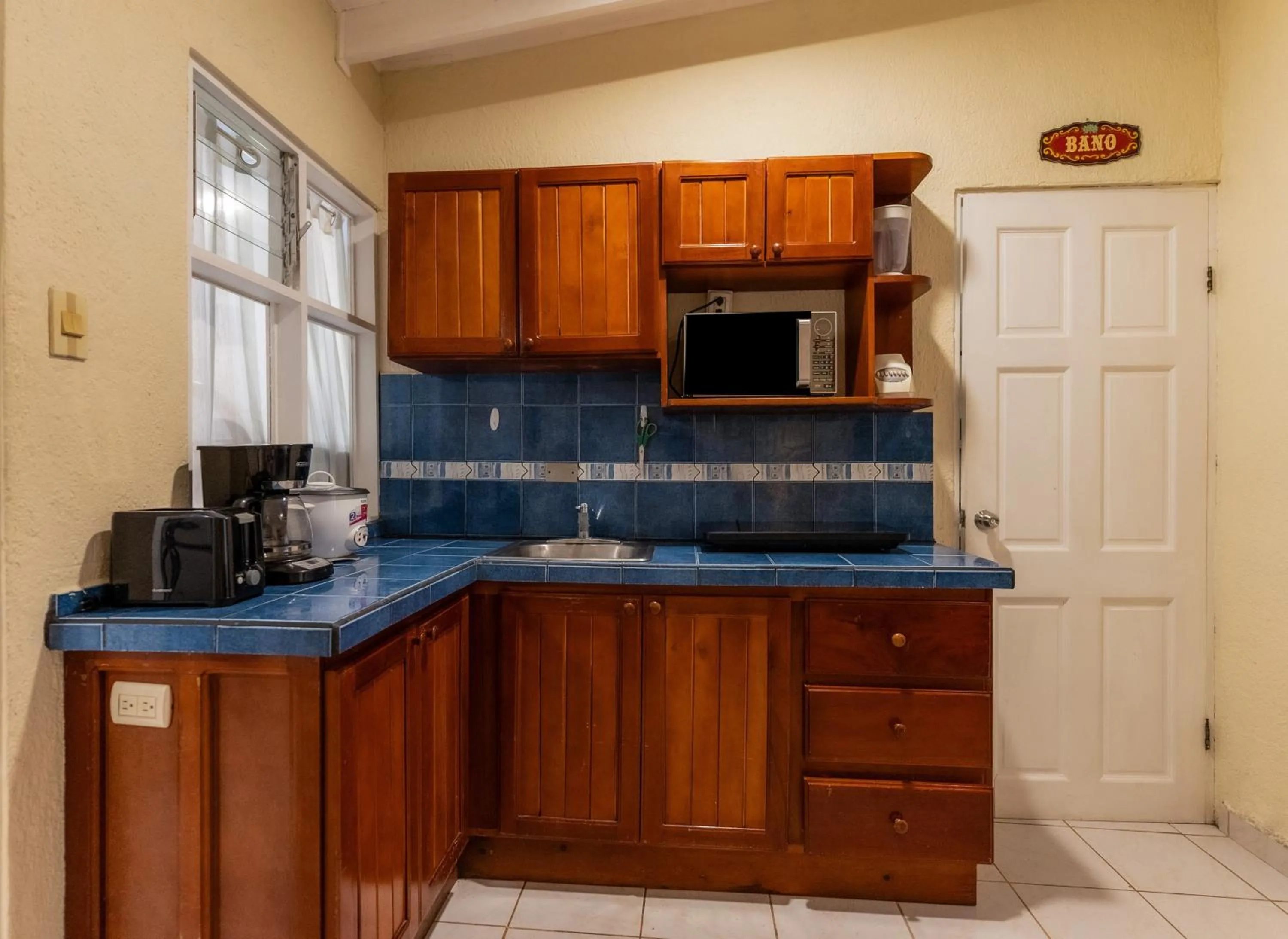 Kitchen or kitchenette in Villas Paraiso B52