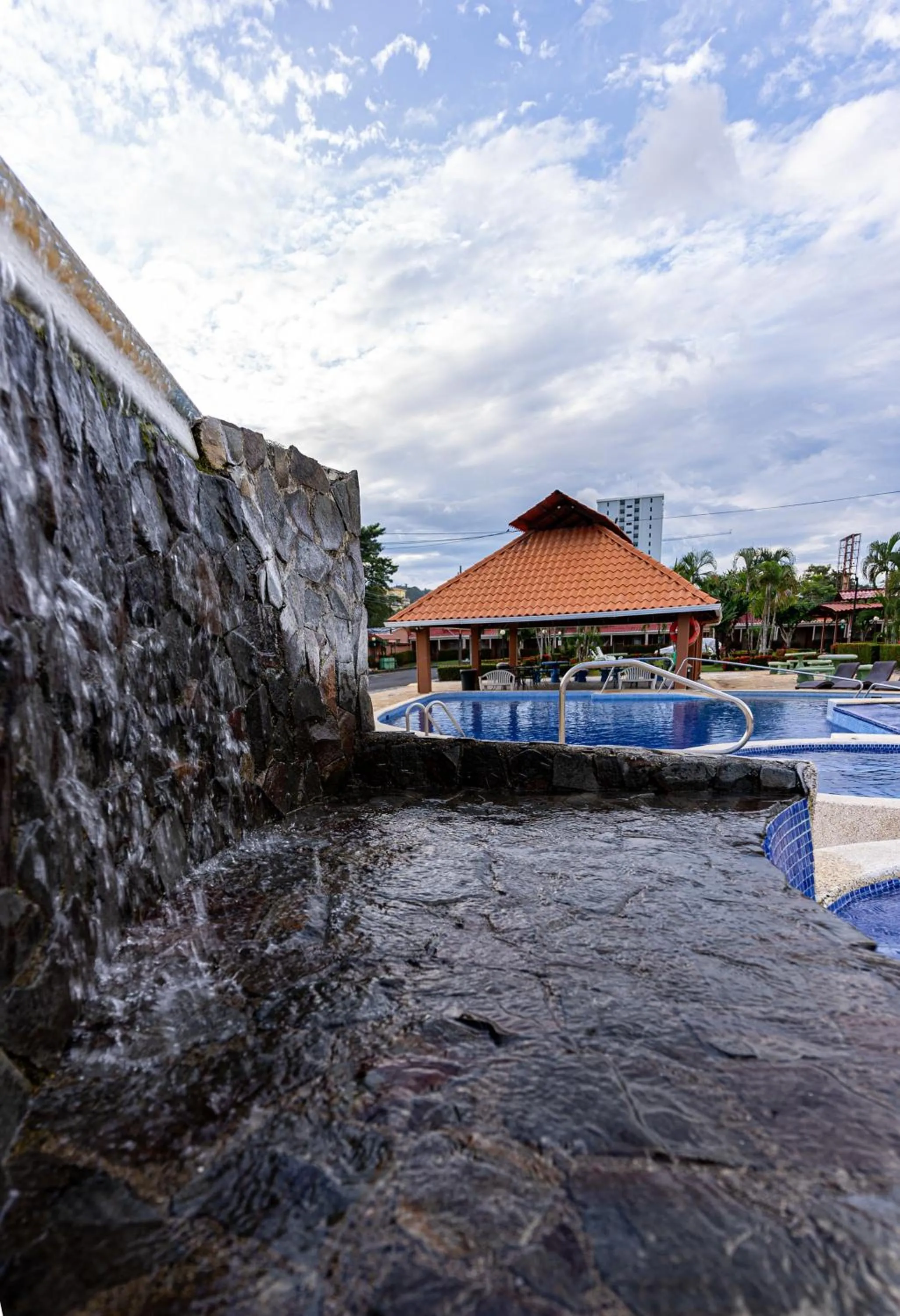 Swimming pool in Villas Paraiso B52