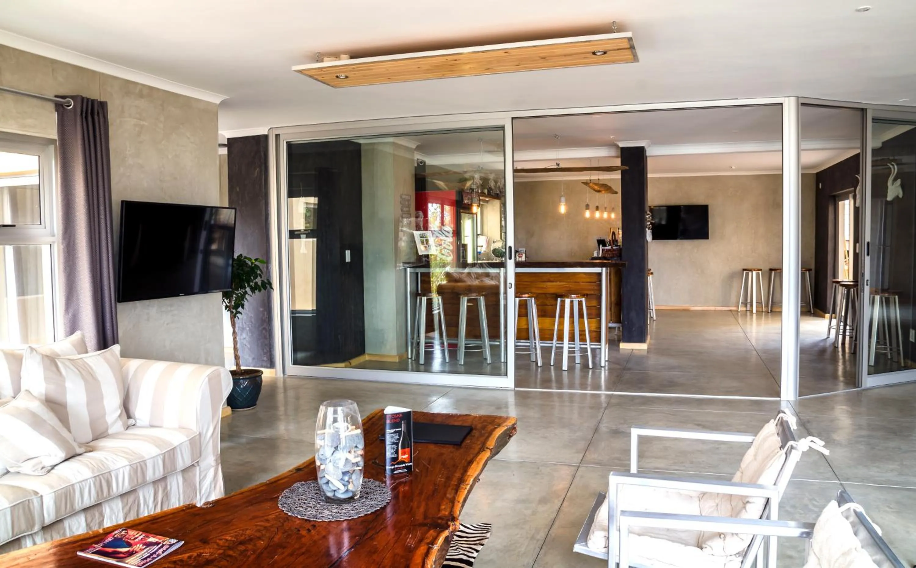 Lounge or bar in Hotel A la Mer