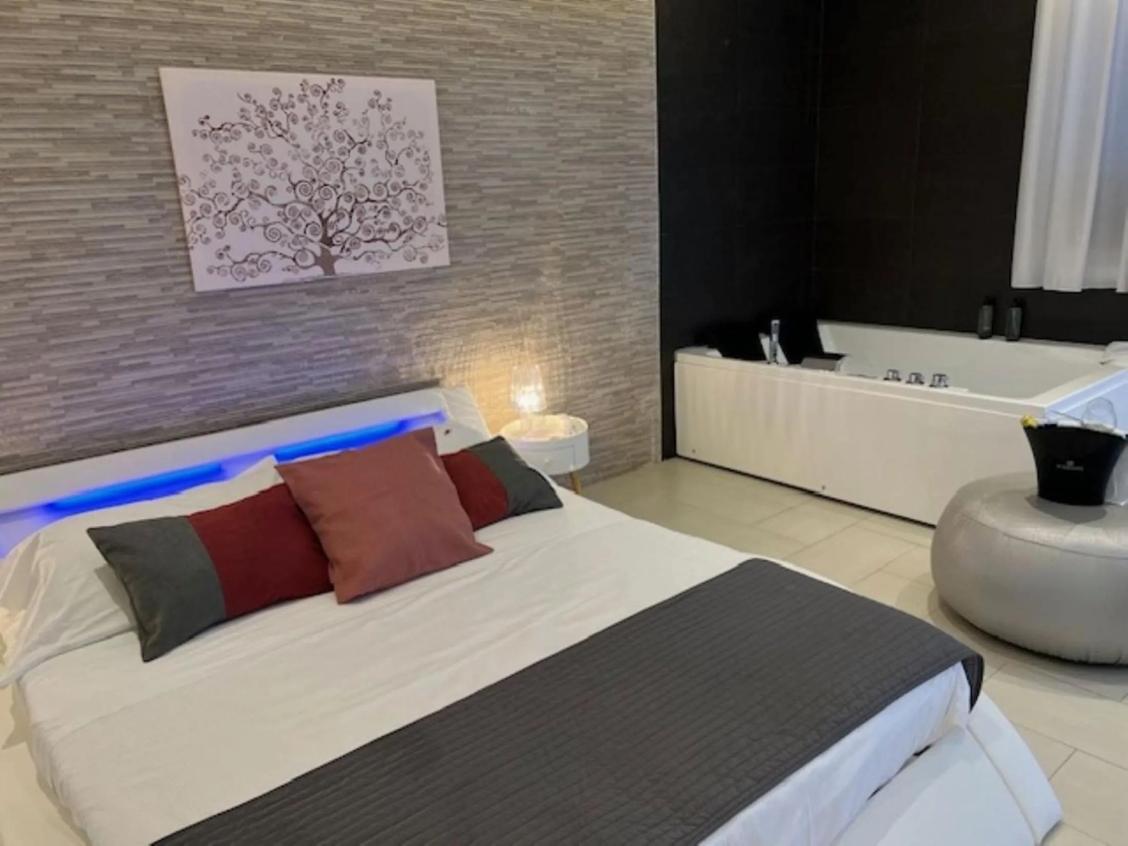 Bed in Mareneve Resort