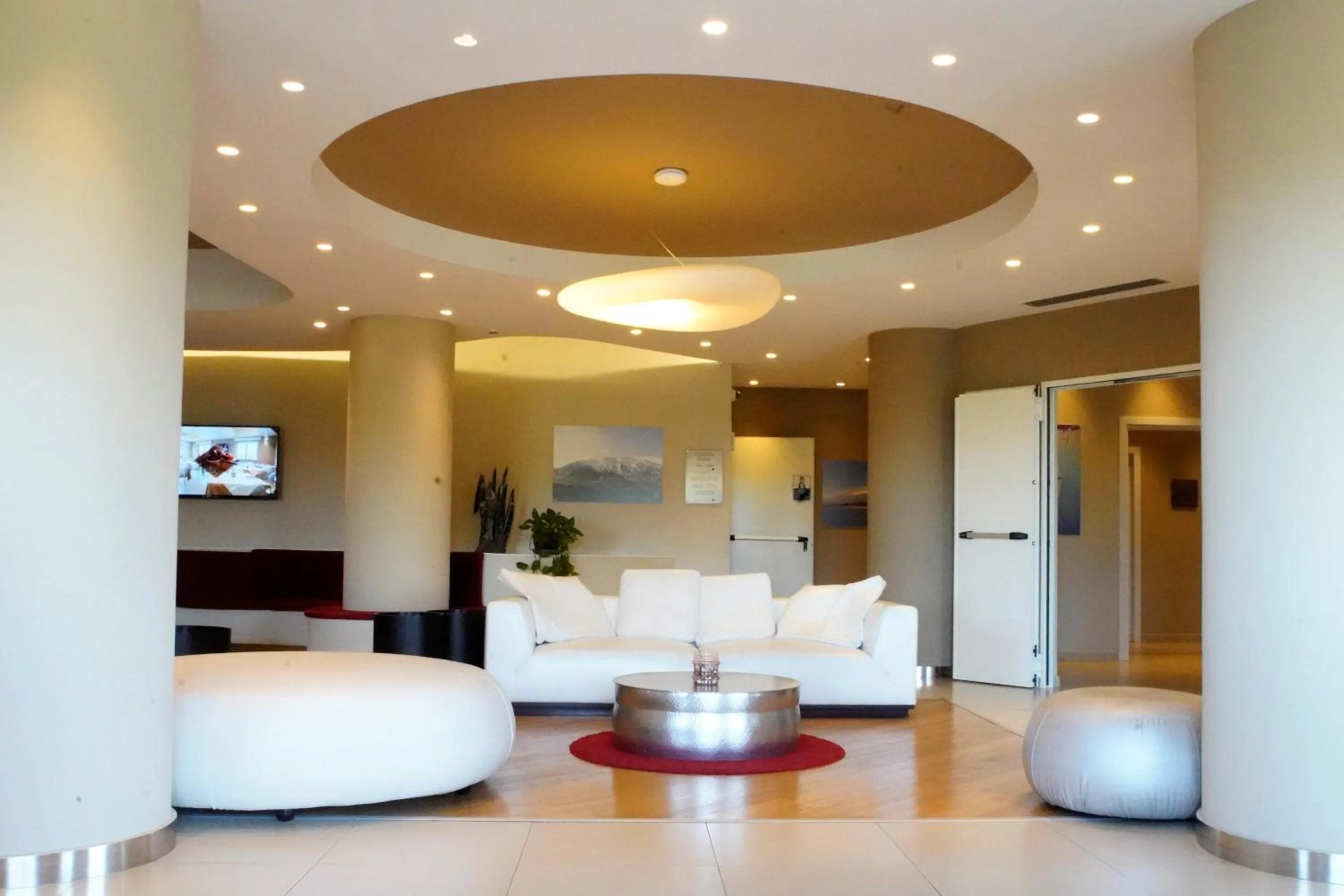 Lobby or reception in Mareneve Resort