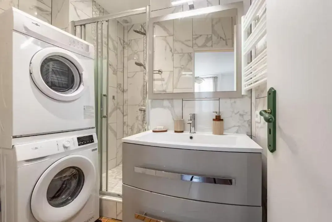 Superior Double Room in Mareneve Resort Superior Double Room in Mareneve Resort