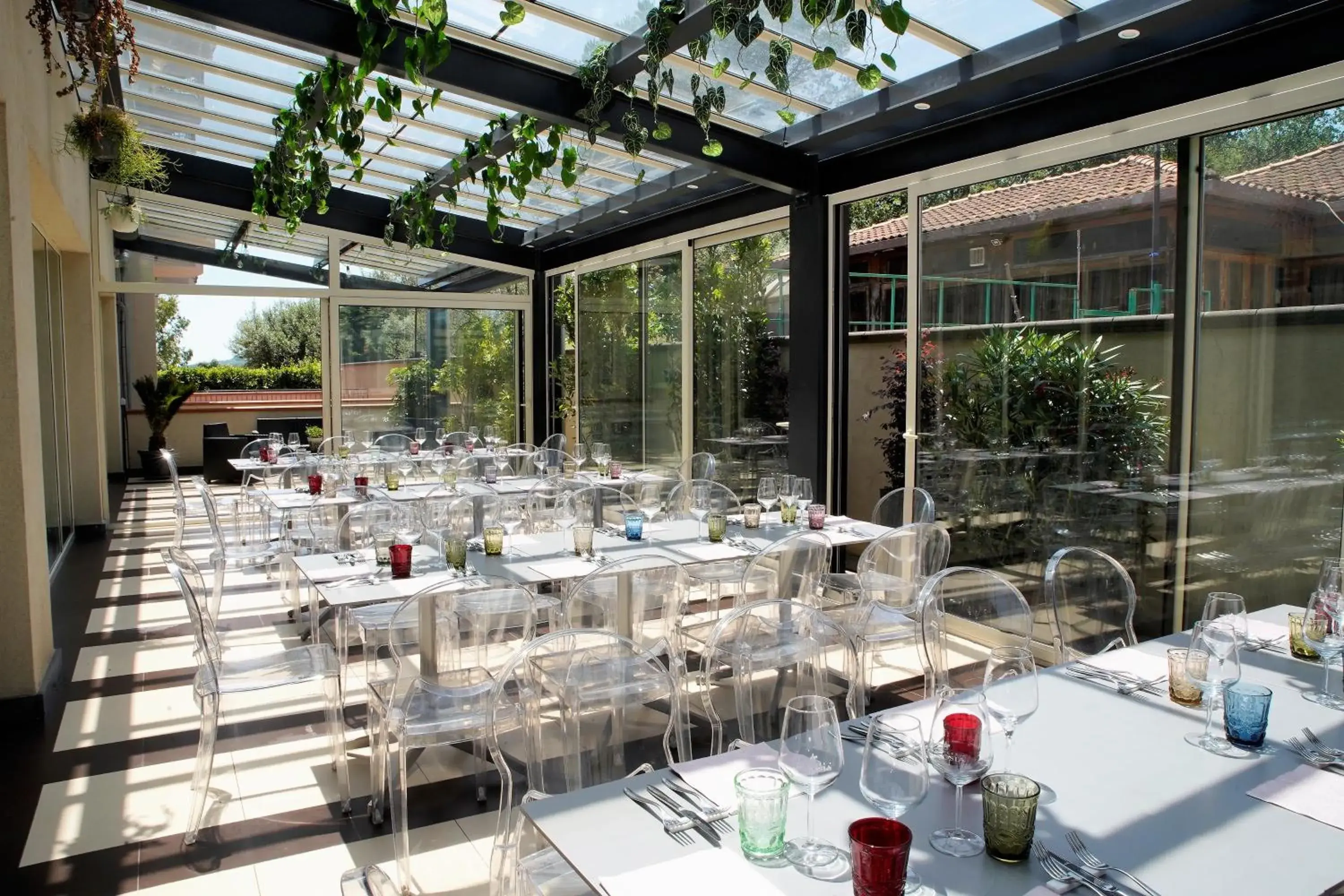 Restaurant/places to eat in Mareneve Resort Restaurant/places to eat in Mareneve Resort