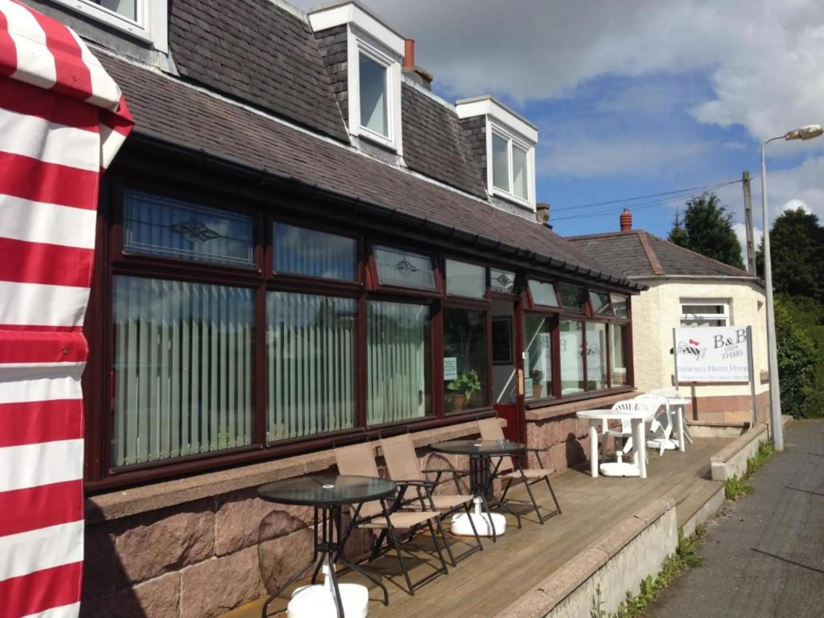 Property building in Ardenlea House Hotel B&b Property building in Ardenlea House Hotel B&b