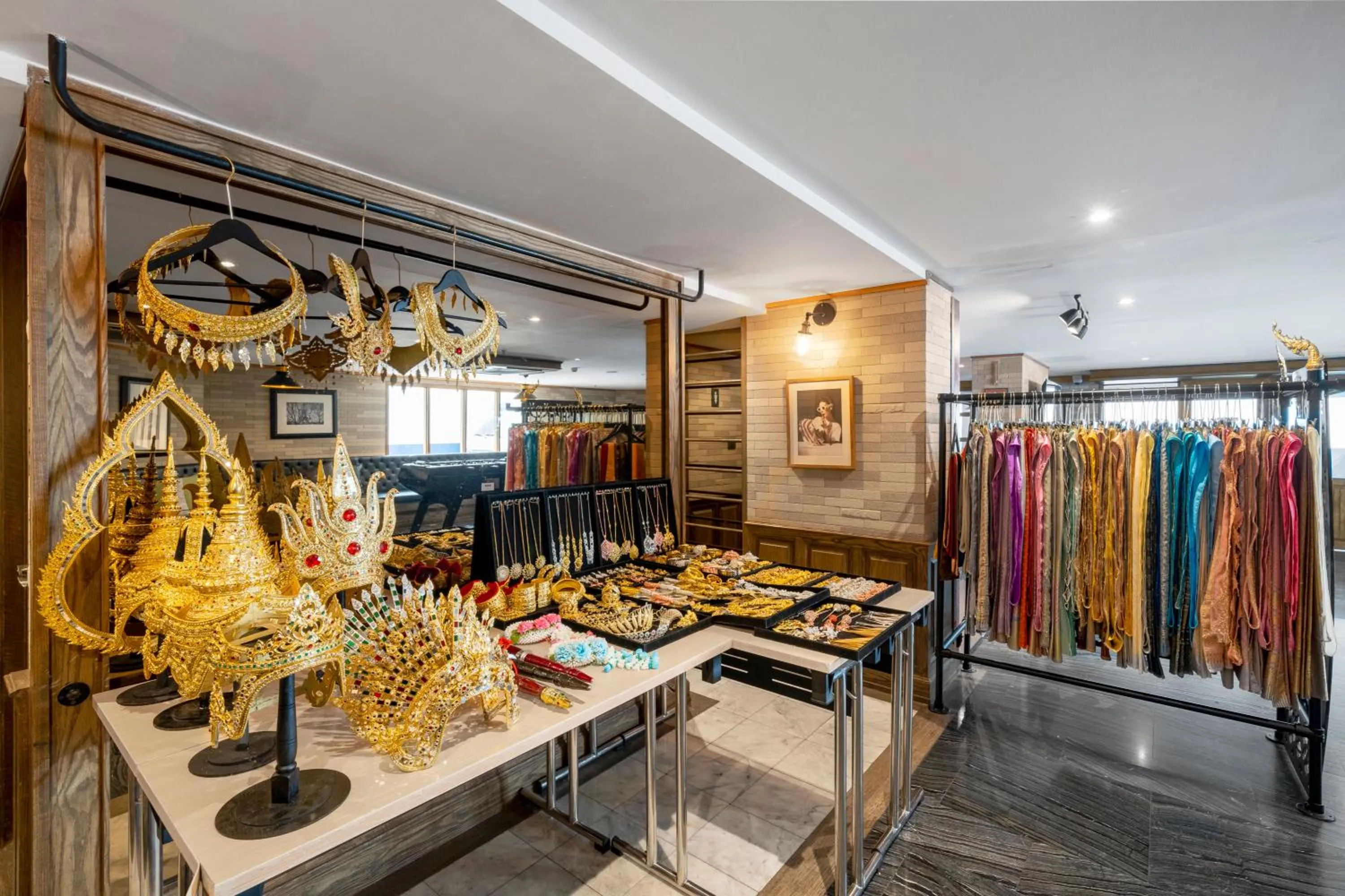 On site in Vince Hotel Pratunam