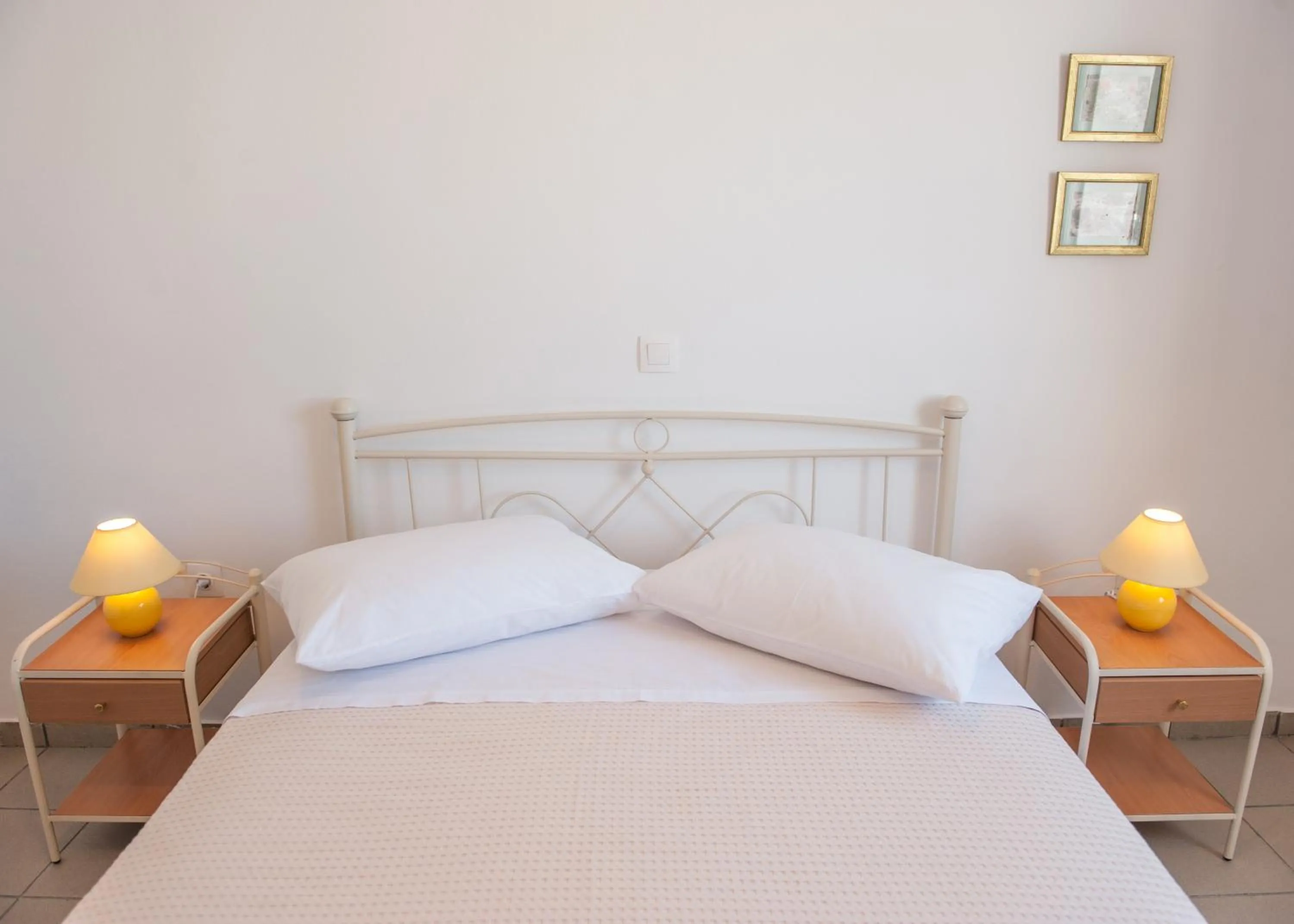 Bedroom, Bed in Altea Apartments