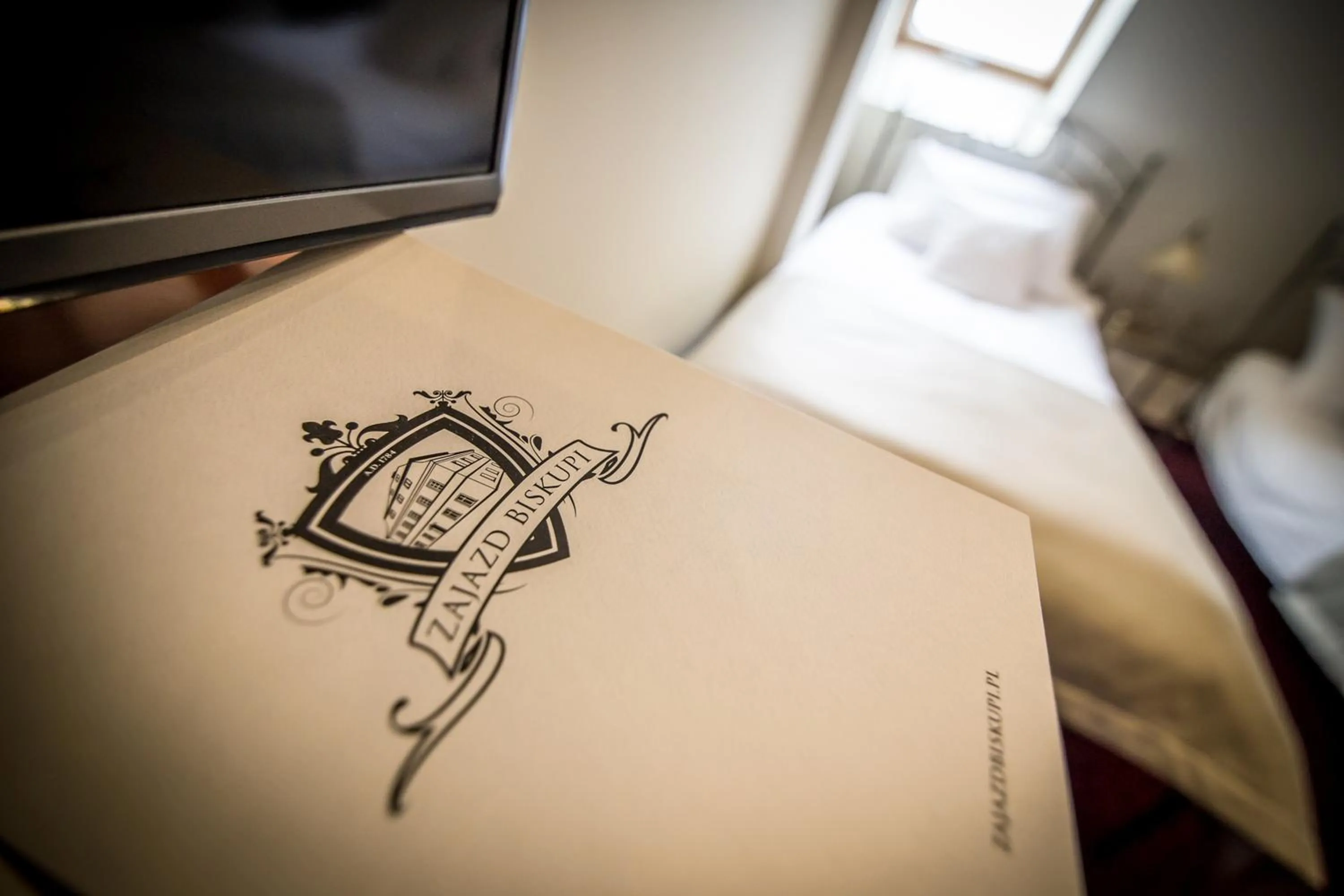 Decorative detail, Bed in Zajazd Biskupi