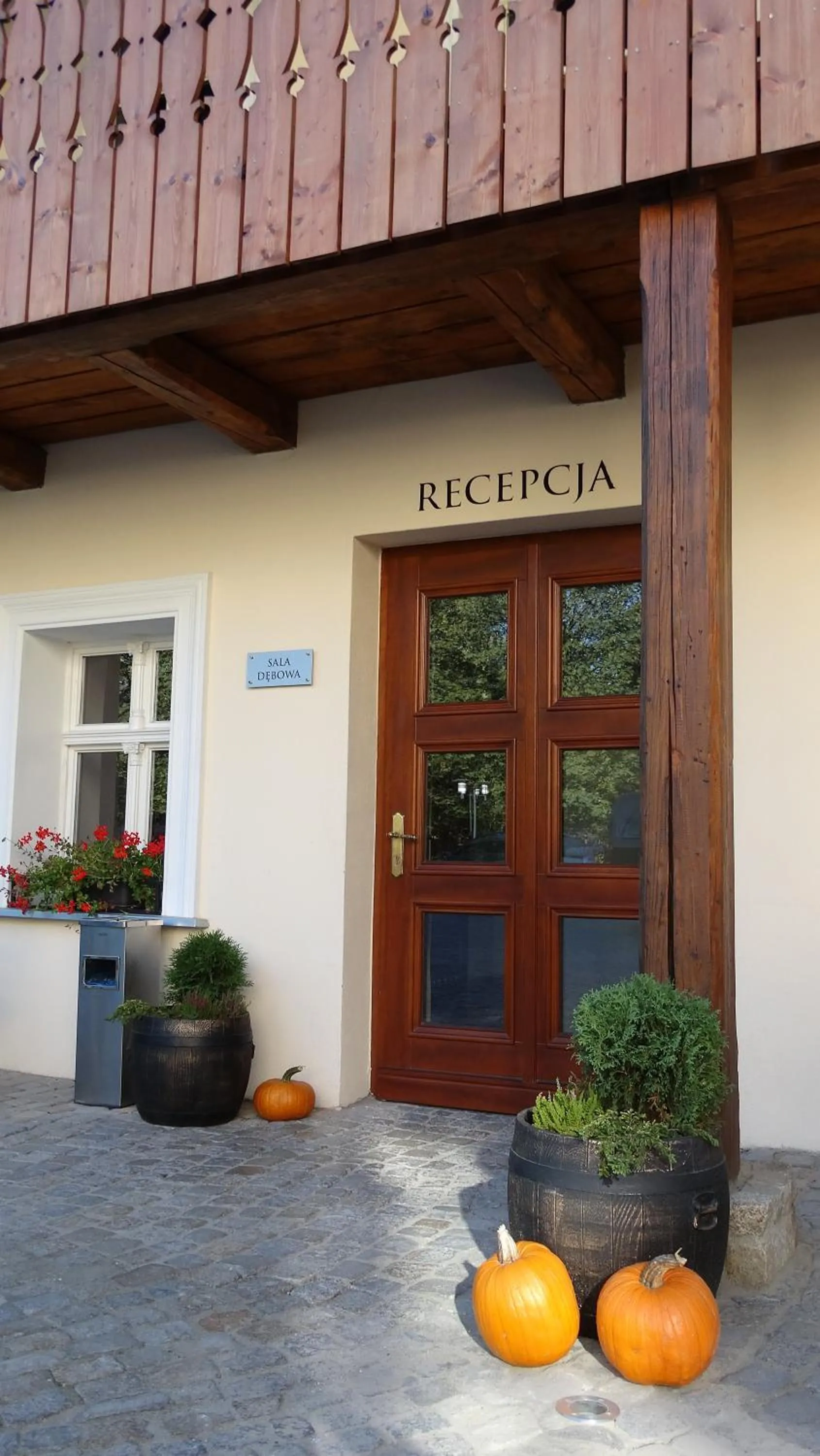 Property building in Zajazd Biskupi